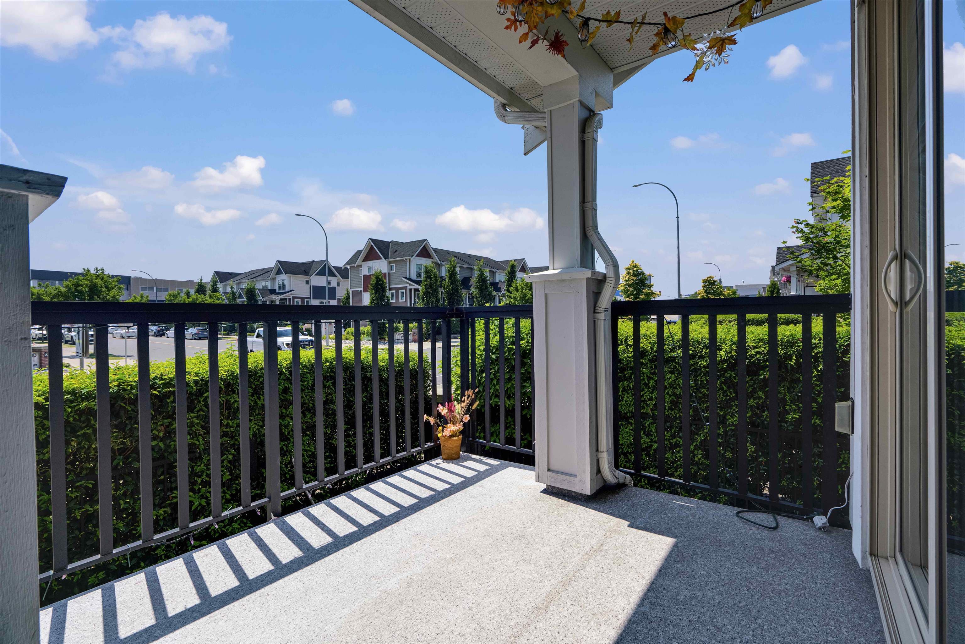 2 - 32633 Simon Avenue, Abbotsford, V2T 0G9 — photo 5