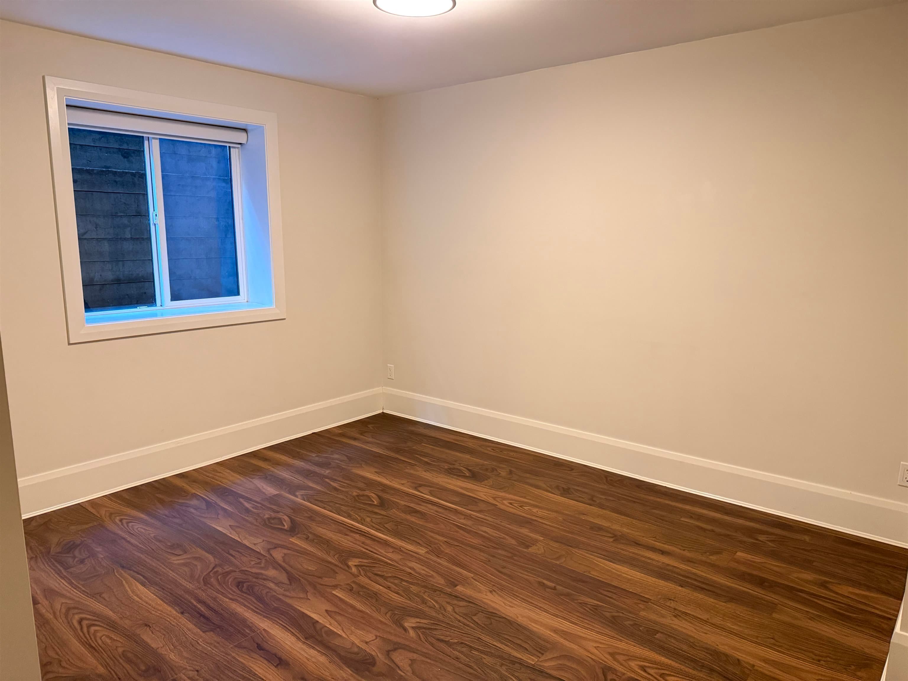 B - 2937 Edgemont Boulevard, North Vancouver, V7R 2N3 — photo 5