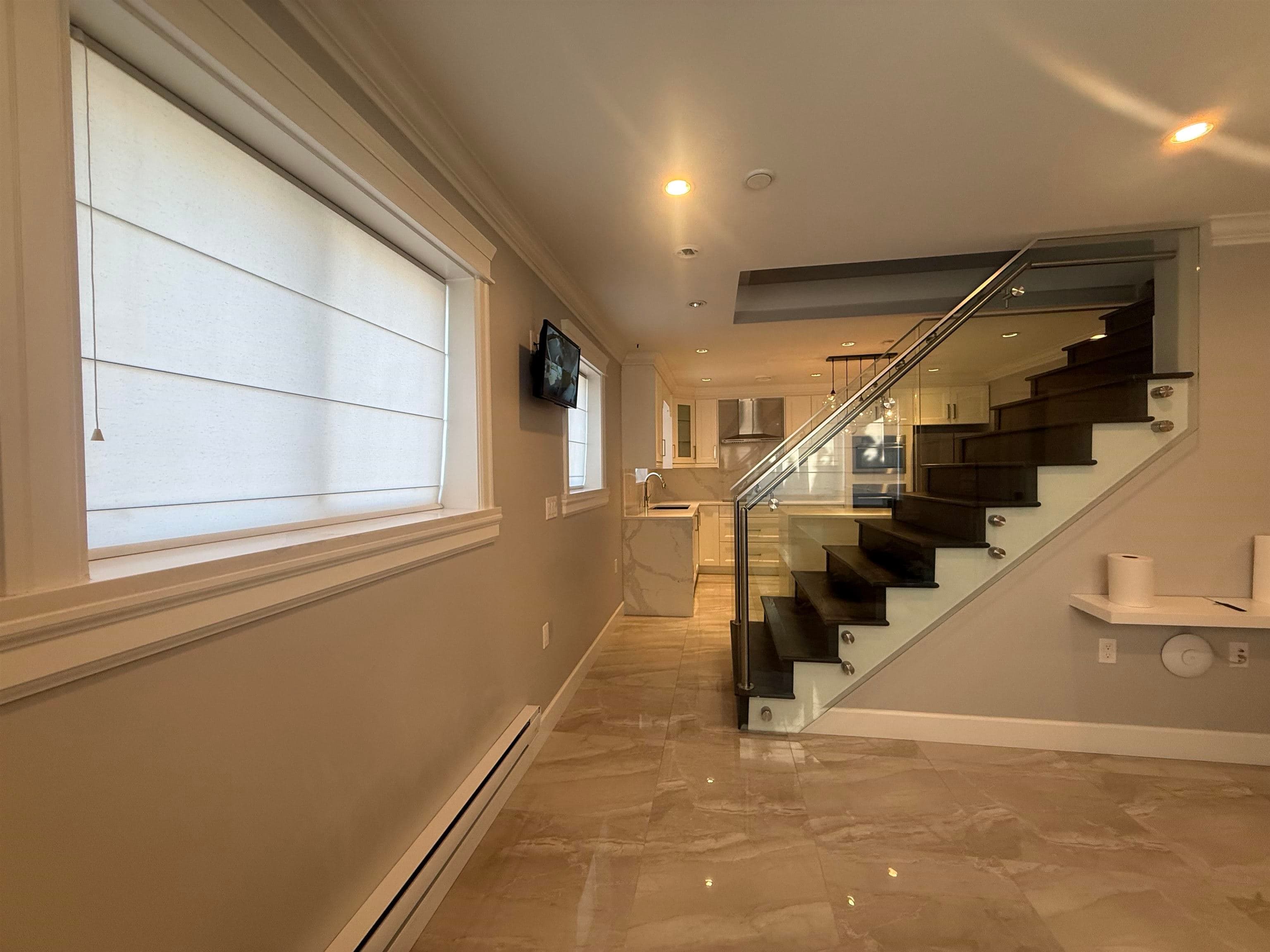 59 Falaise Place, Vancouver, V5M 4C2 — photo 5