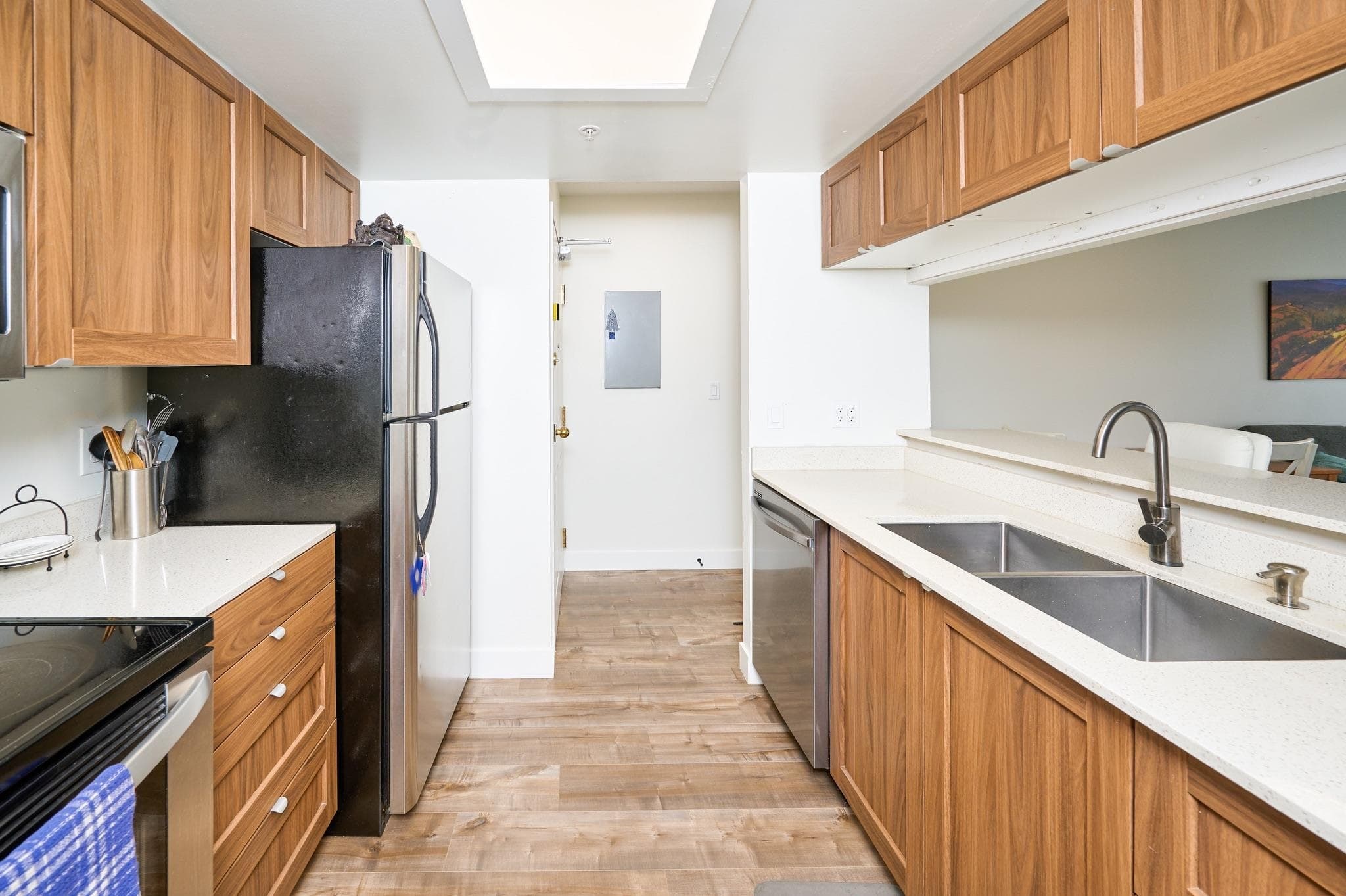 705 - 10523 University Drive, Surrey, V3T 5T8 — photo 5