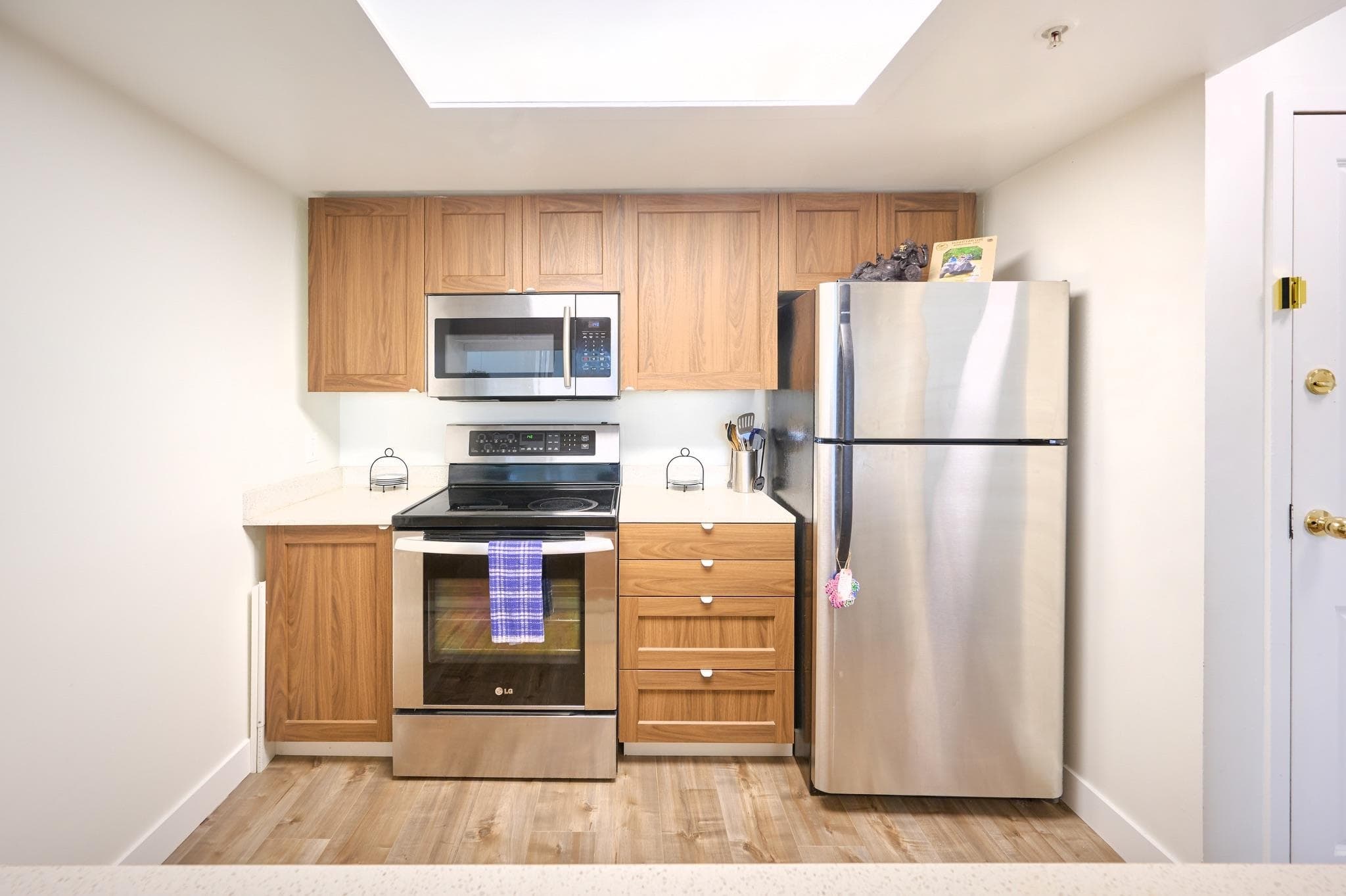 705 - 10523 University Drive, Surrey, V3T 5T8 — photo 4