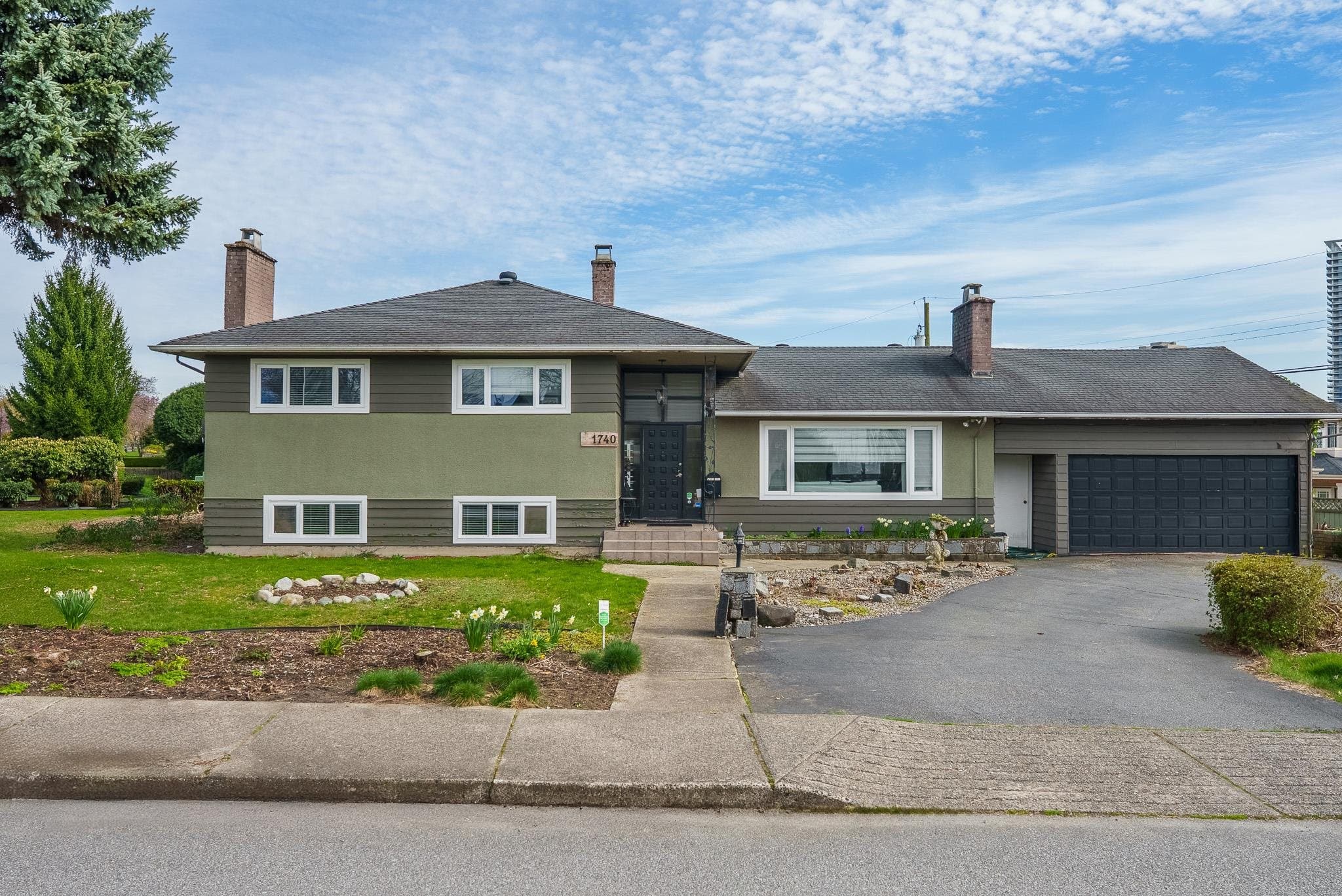 1740 Beta Avenue, Burnaby, V5C 5M7 — photo 1