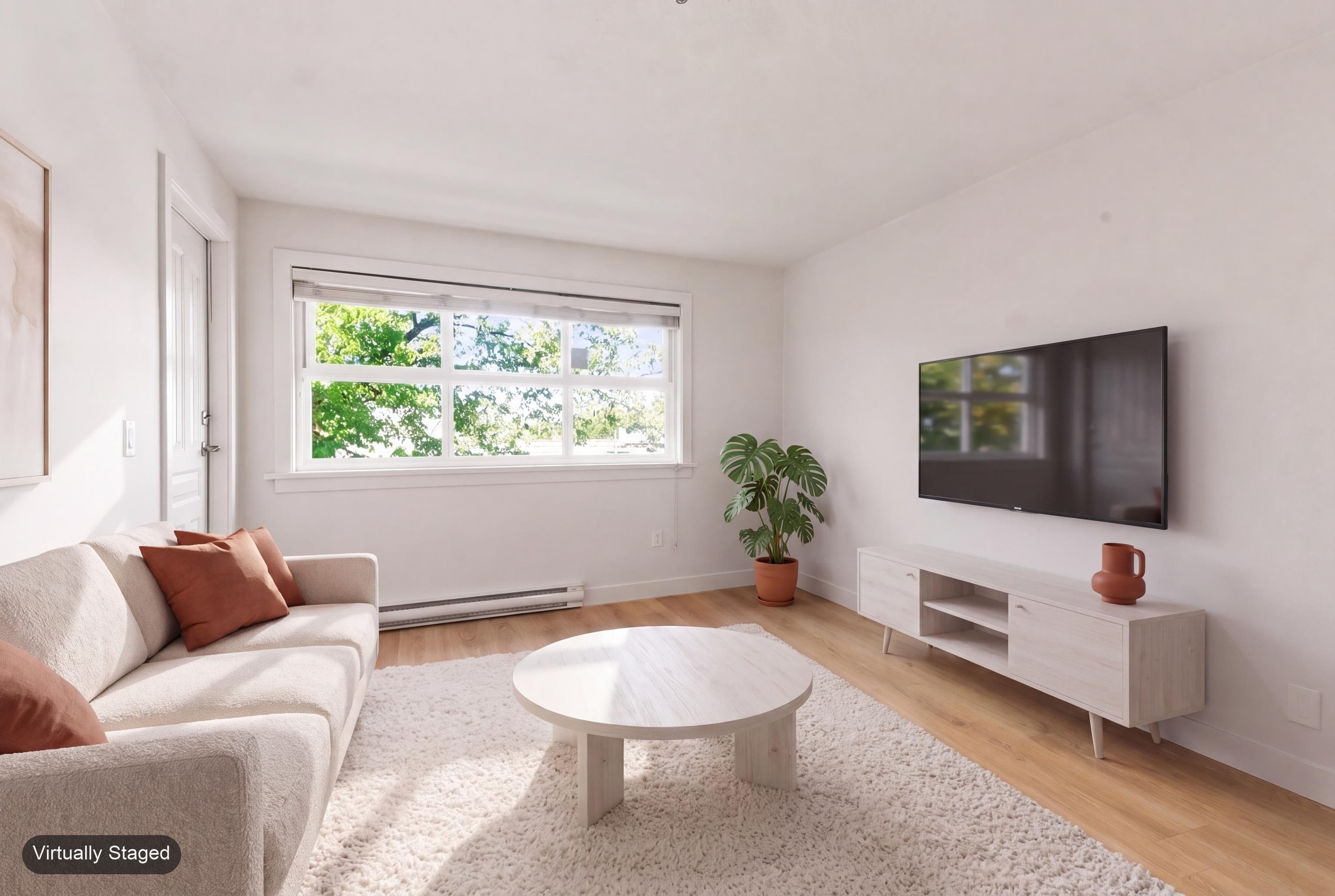 301 - 2928 Commercial Drive, Vancouver, V5N 4C9 — photo 2