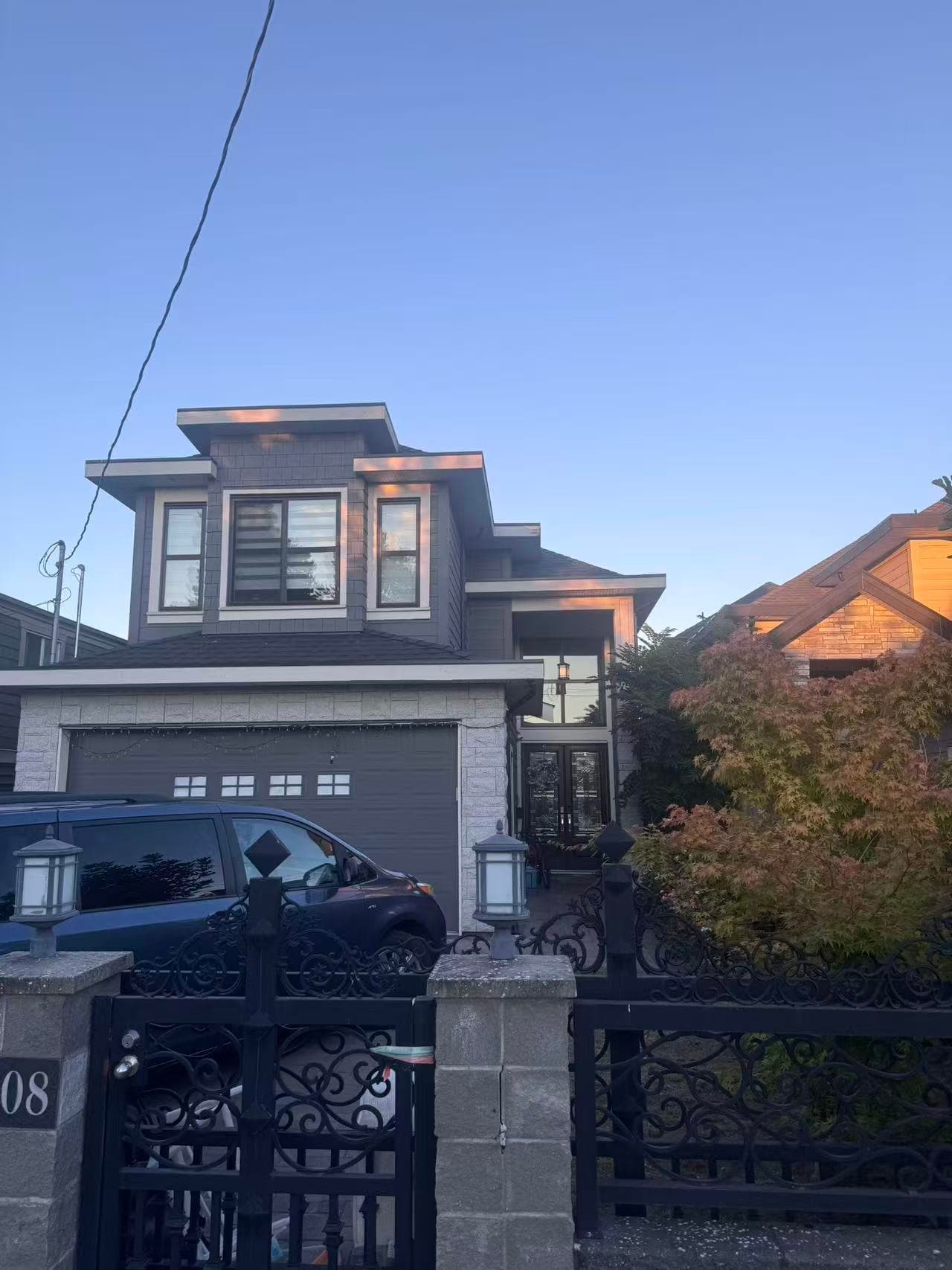 upper floor - 8208 Ash Street, Richmond