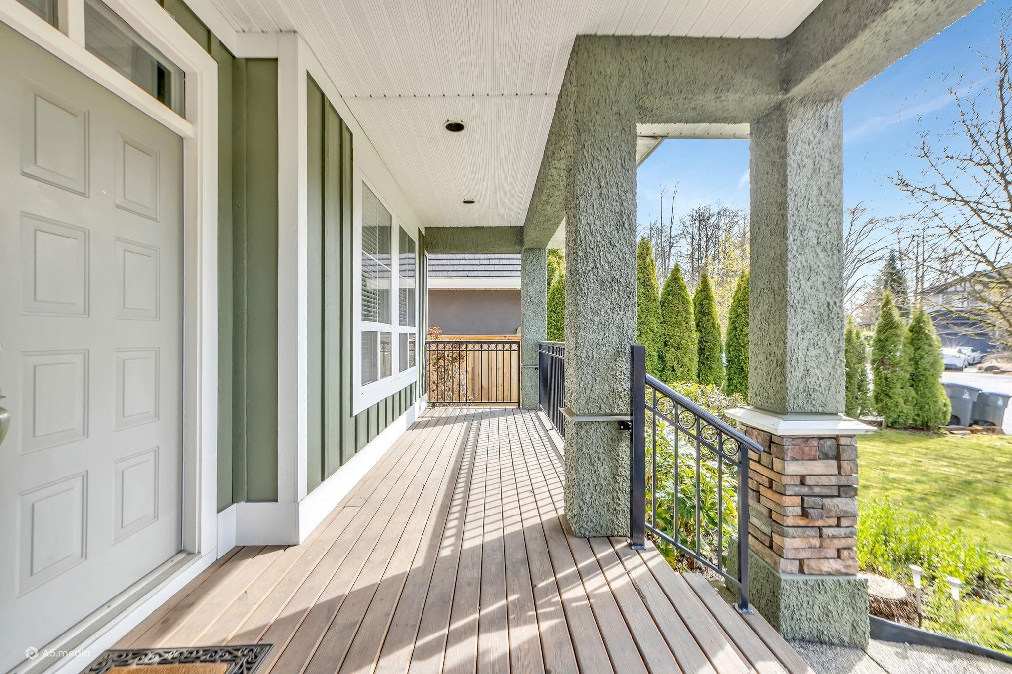 16215 79a Avenue, Surrey, V4N 0M7 — photo 3