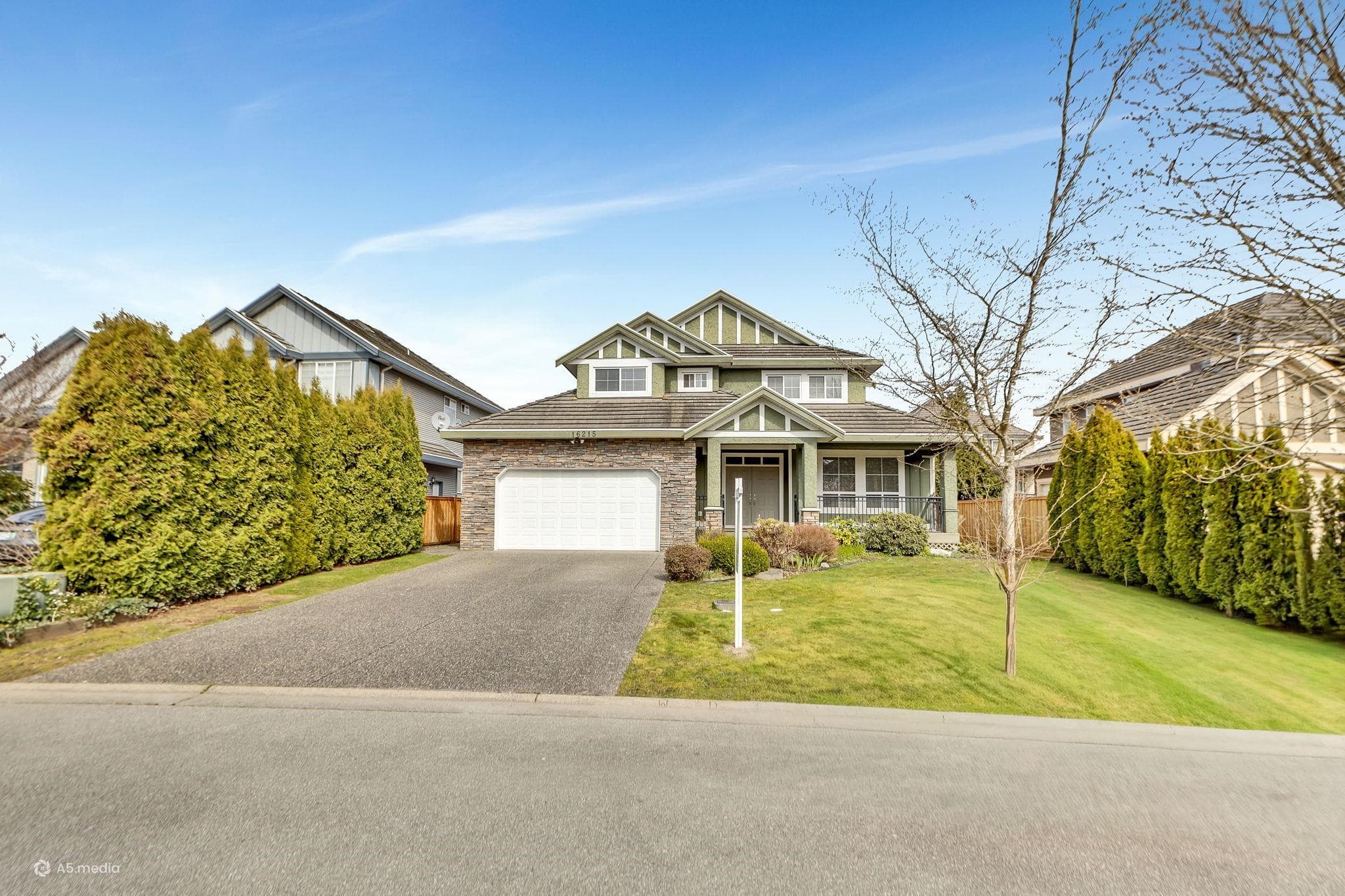 16215 79a Avenue, Surrey, V4N 0M7 — photo 1