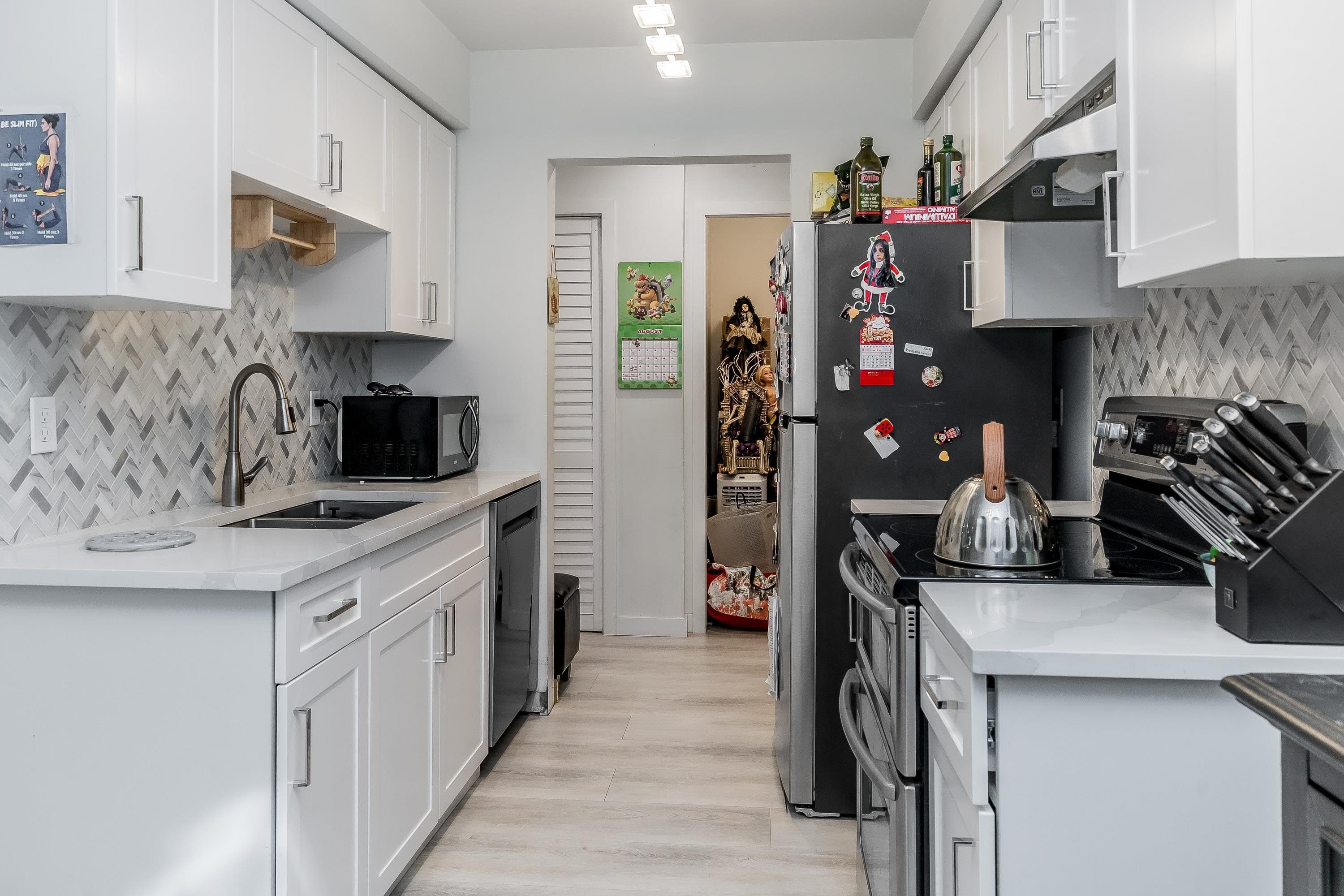 307 - 15268 100 Avenue, Surrey, V3R 7V1 — photo 5