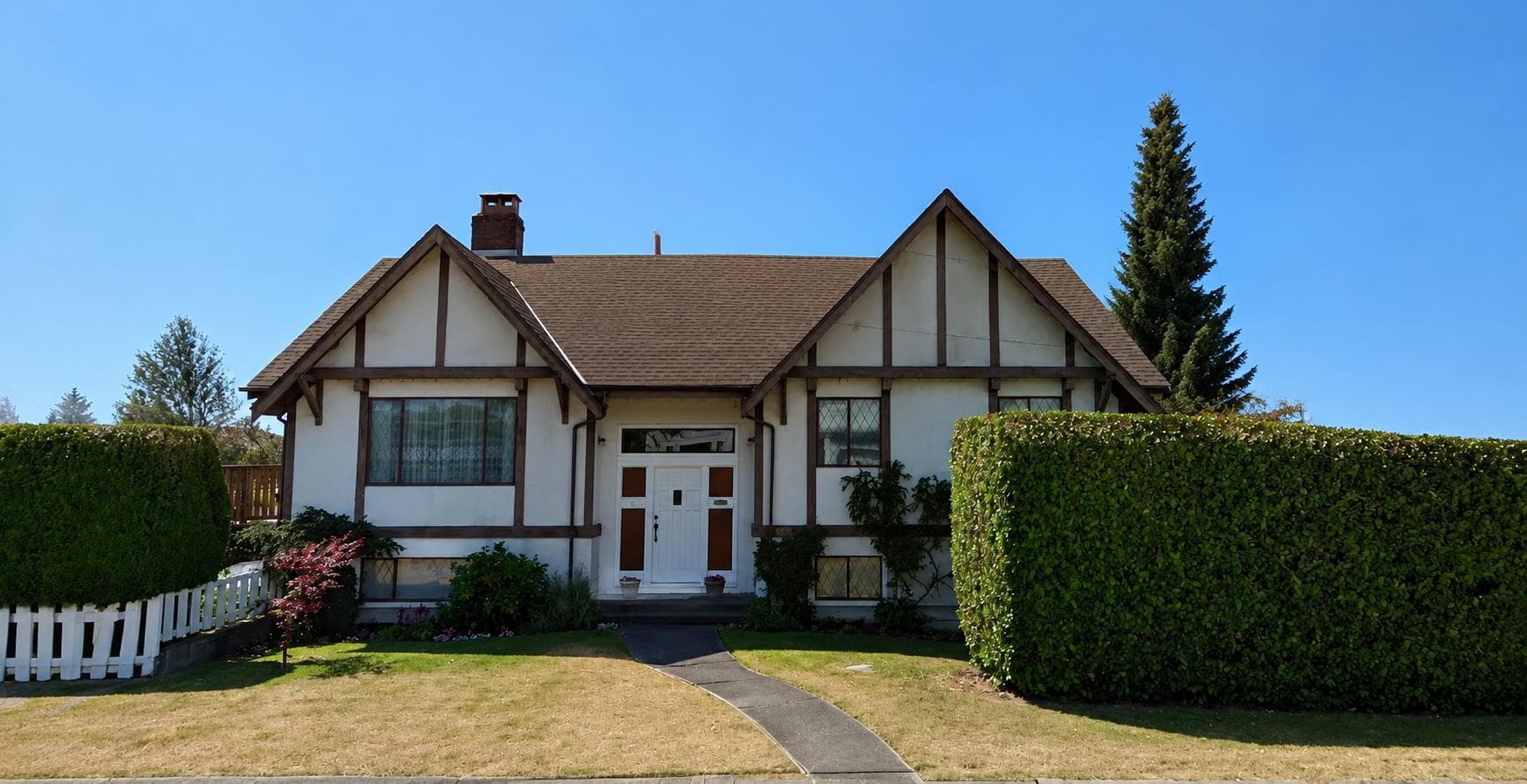 4922 Irmin Street, Burnaby, V5J 1Y5 — photo 1