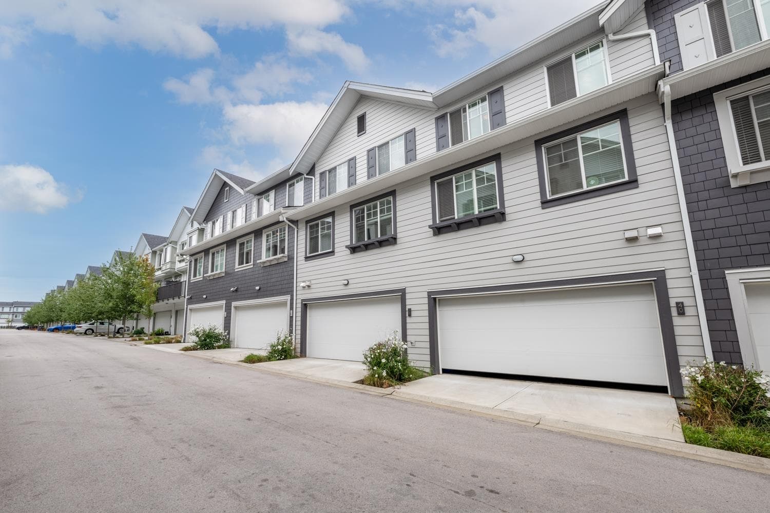 40 - 15489 99a Avenue, Surrey, V3R 0G9 — photo 2