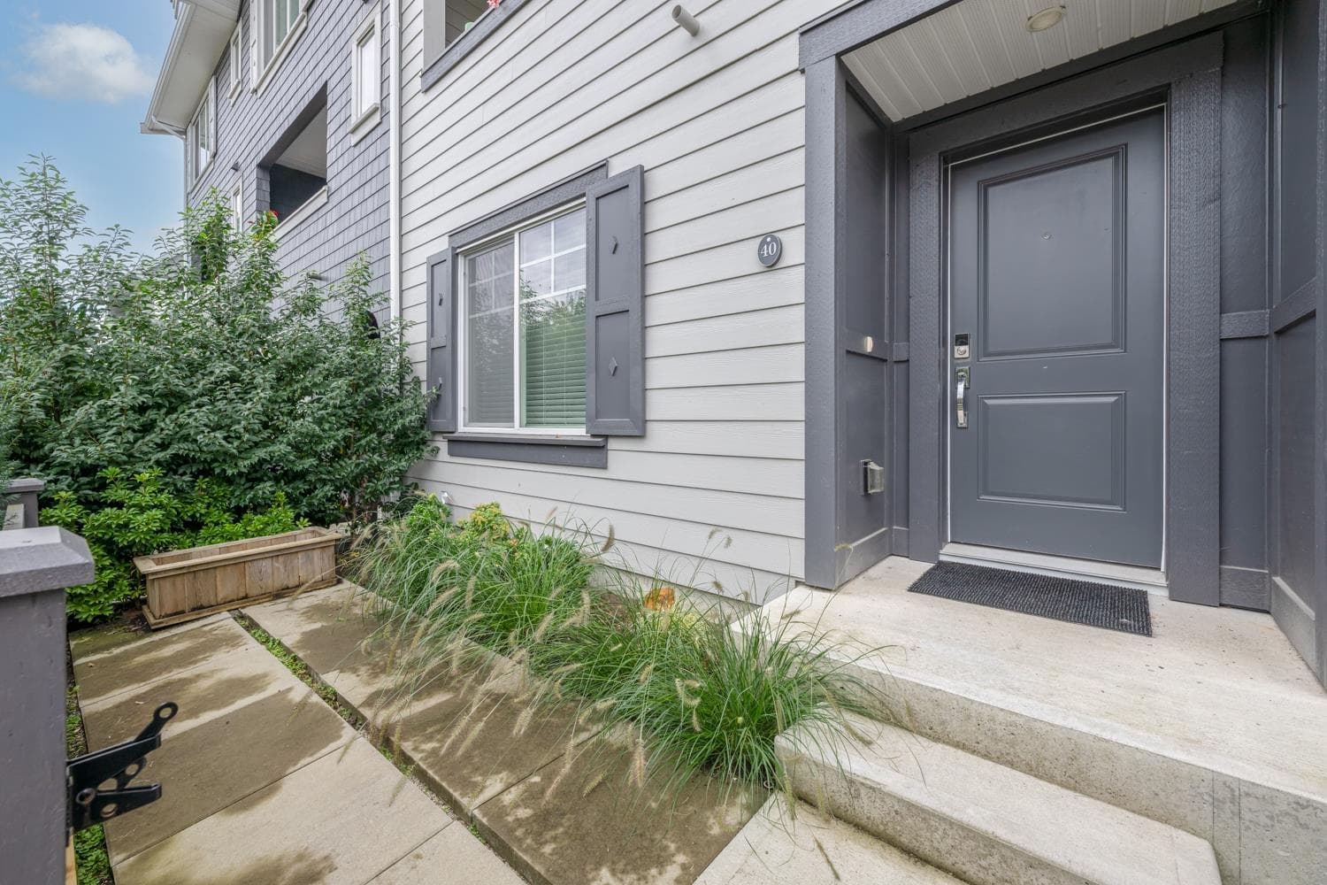 40 - 15489 99a Avenue, Surrey, V3R 0G9 — photo 3