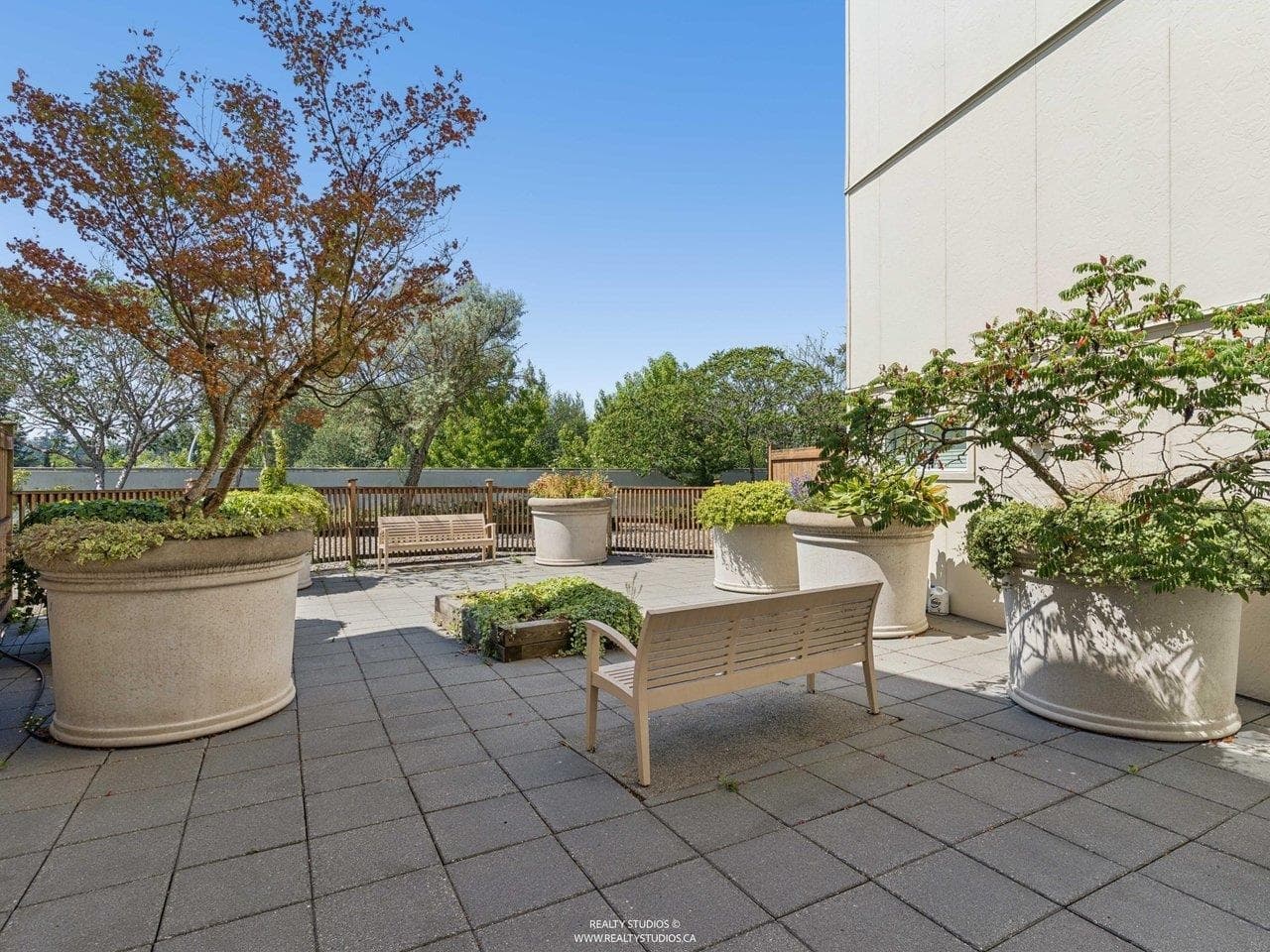 215 - 15735 Croydon Drive, Surrey, V3Z 2L5 — photo 2