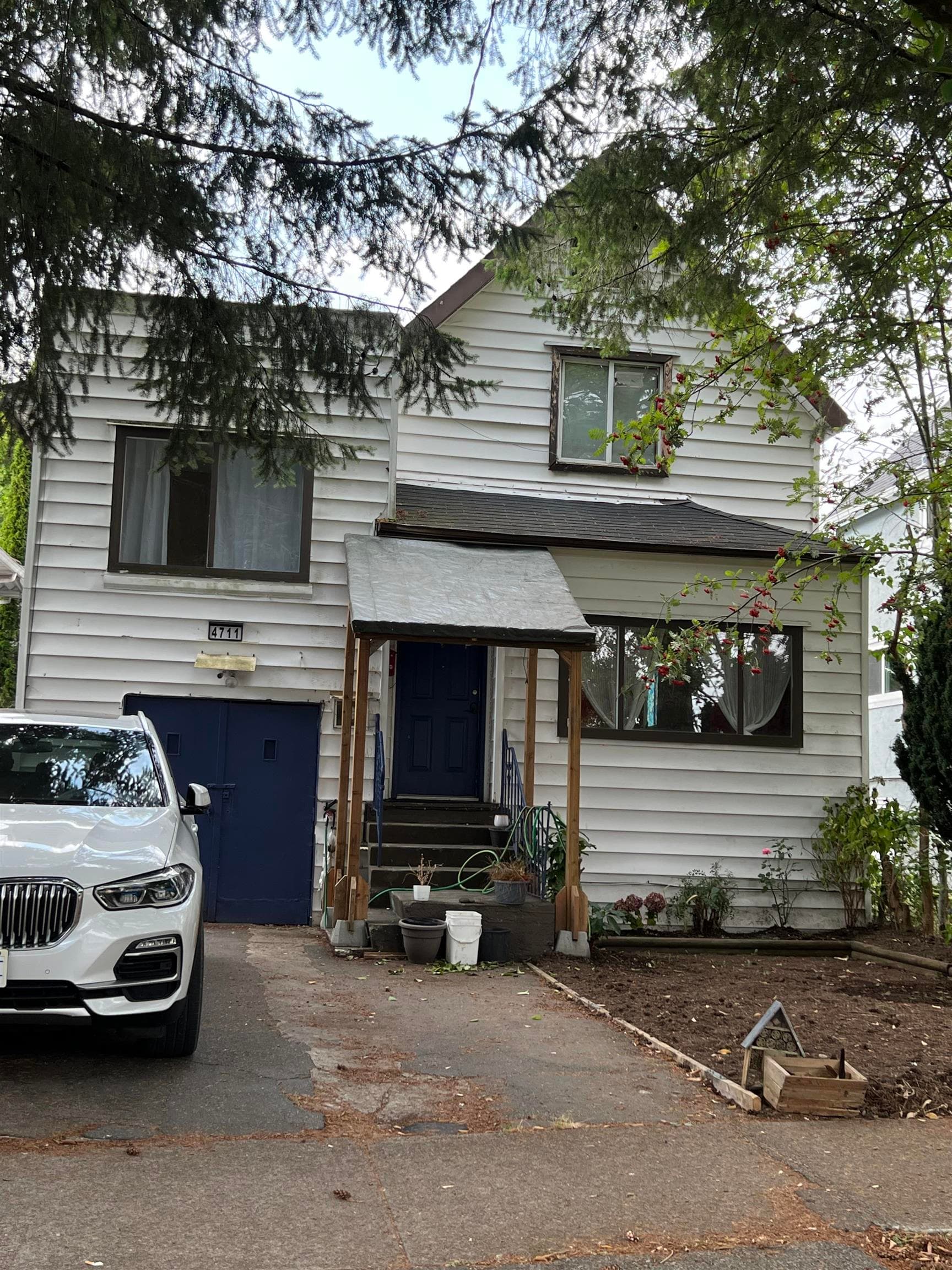 4711 Gothard Street, Vancouver