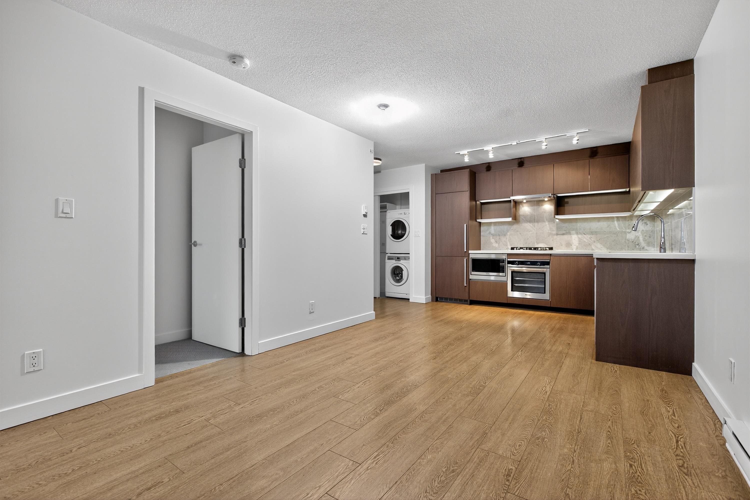 3008 - 13696 100 Avenue, Surrey, V3T 0L5 — photo 4