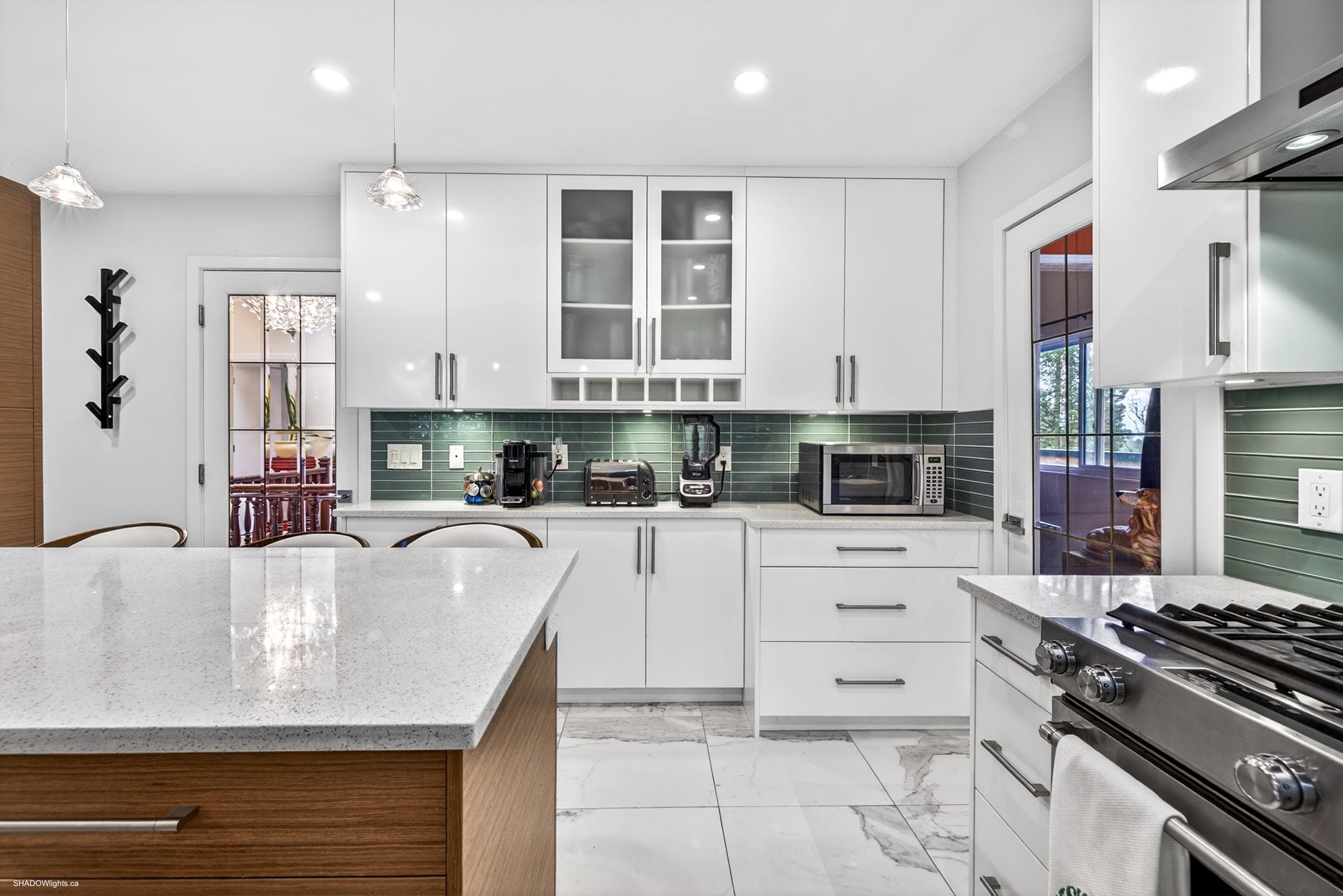 6858 Patterson Avenue, Burnaby, V5J 3N6 — photo 5