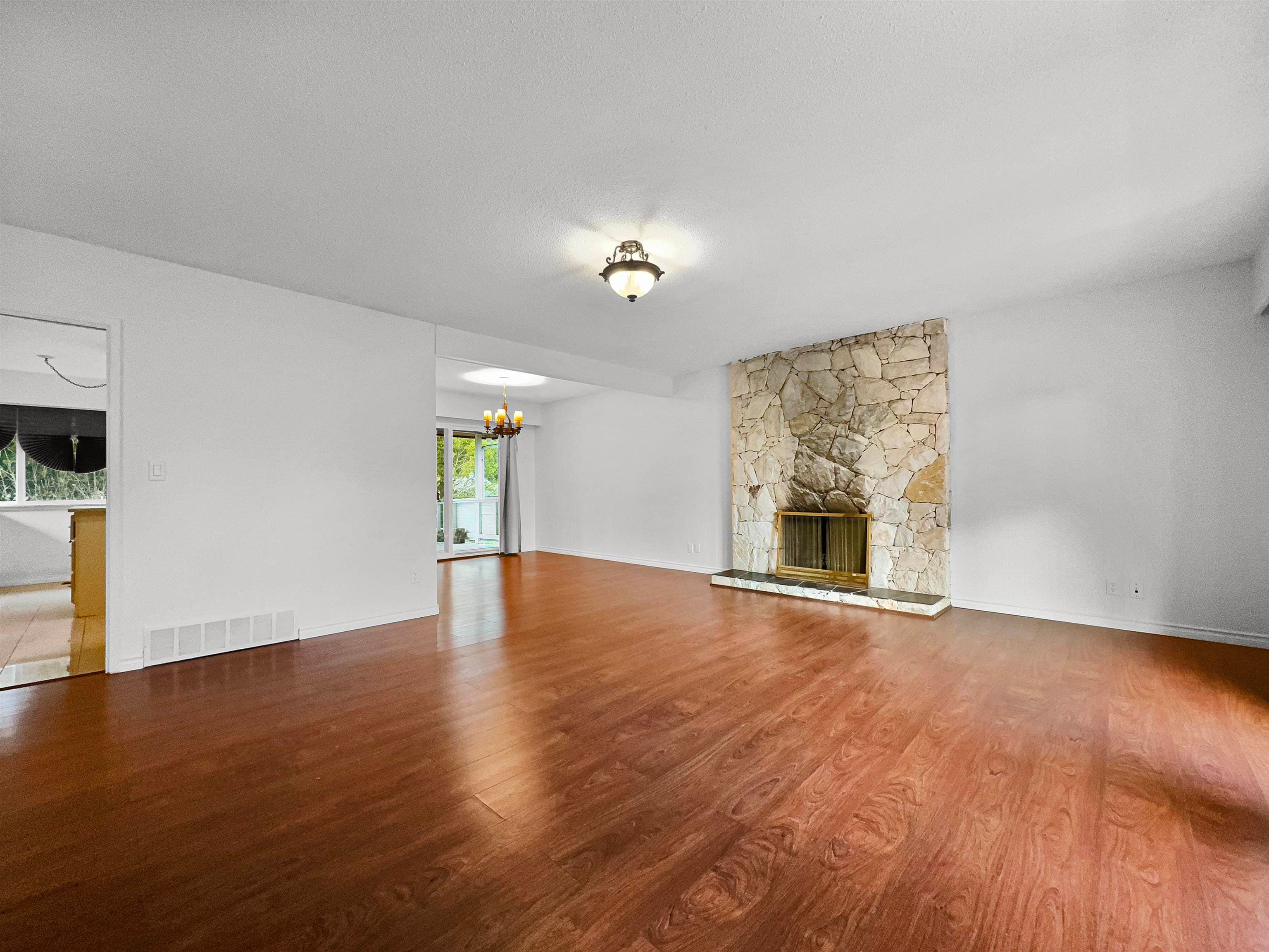 5313 10 Avenue, Delta, V4M 1X6 — photo 5