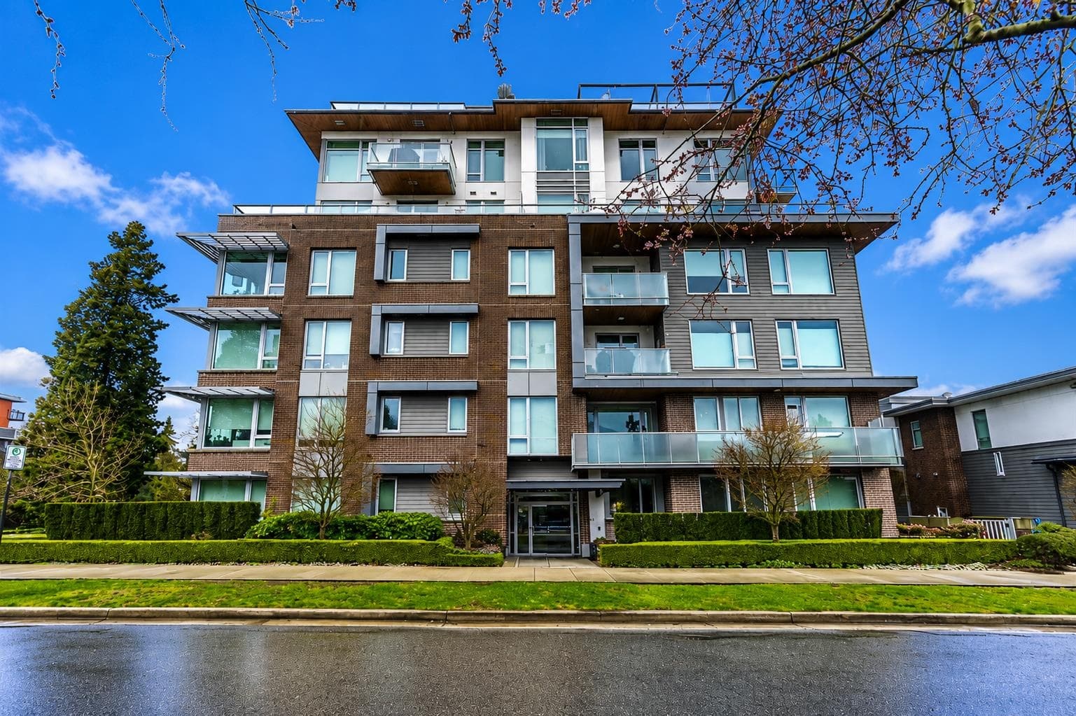 108 - 489 W 26th Avenue, Vancouver, V5Y 0M8 — photo 1