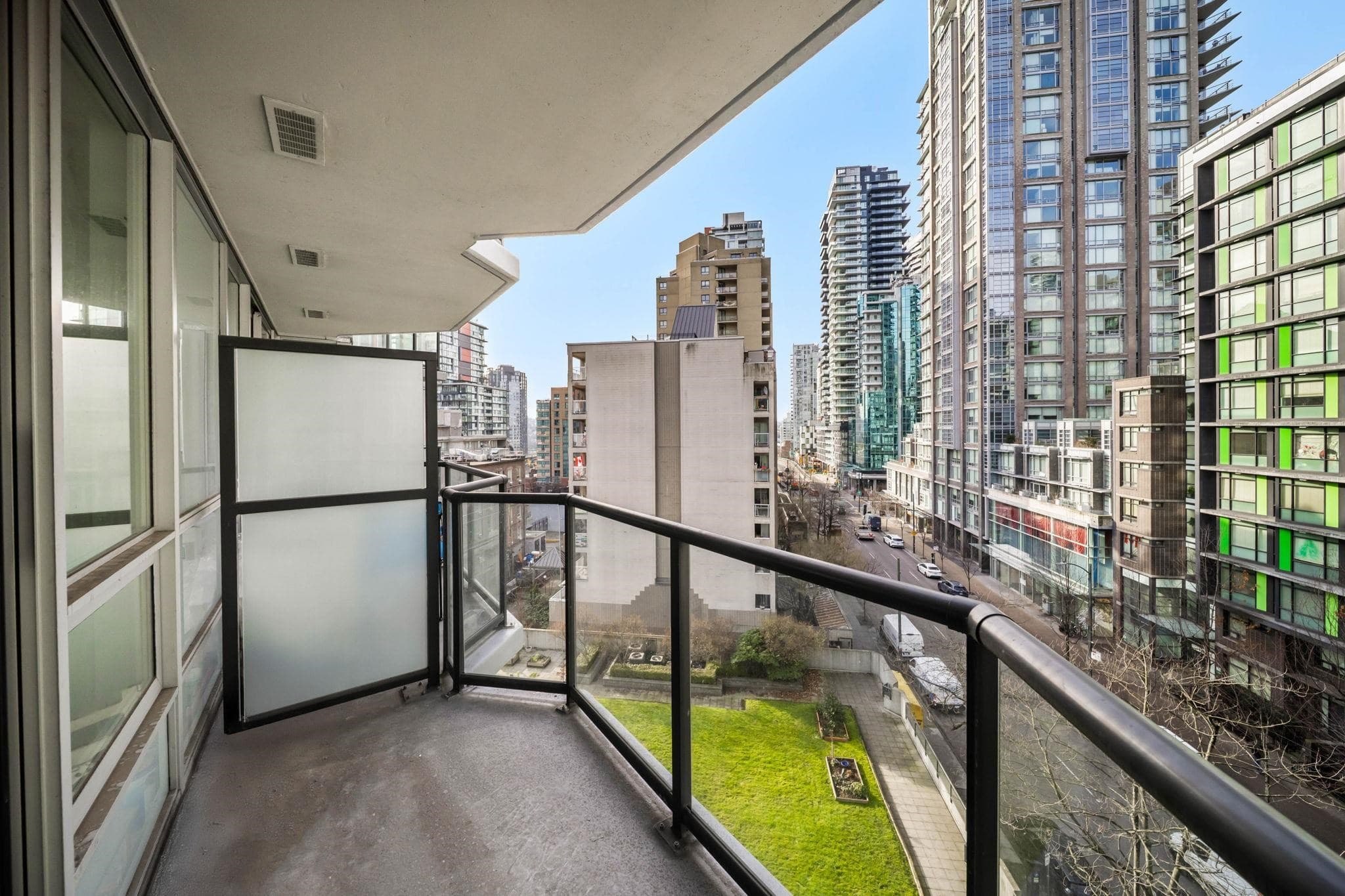 706 - 1212 Howe Street, Vancouver, V6Z 2M9 — photo 4