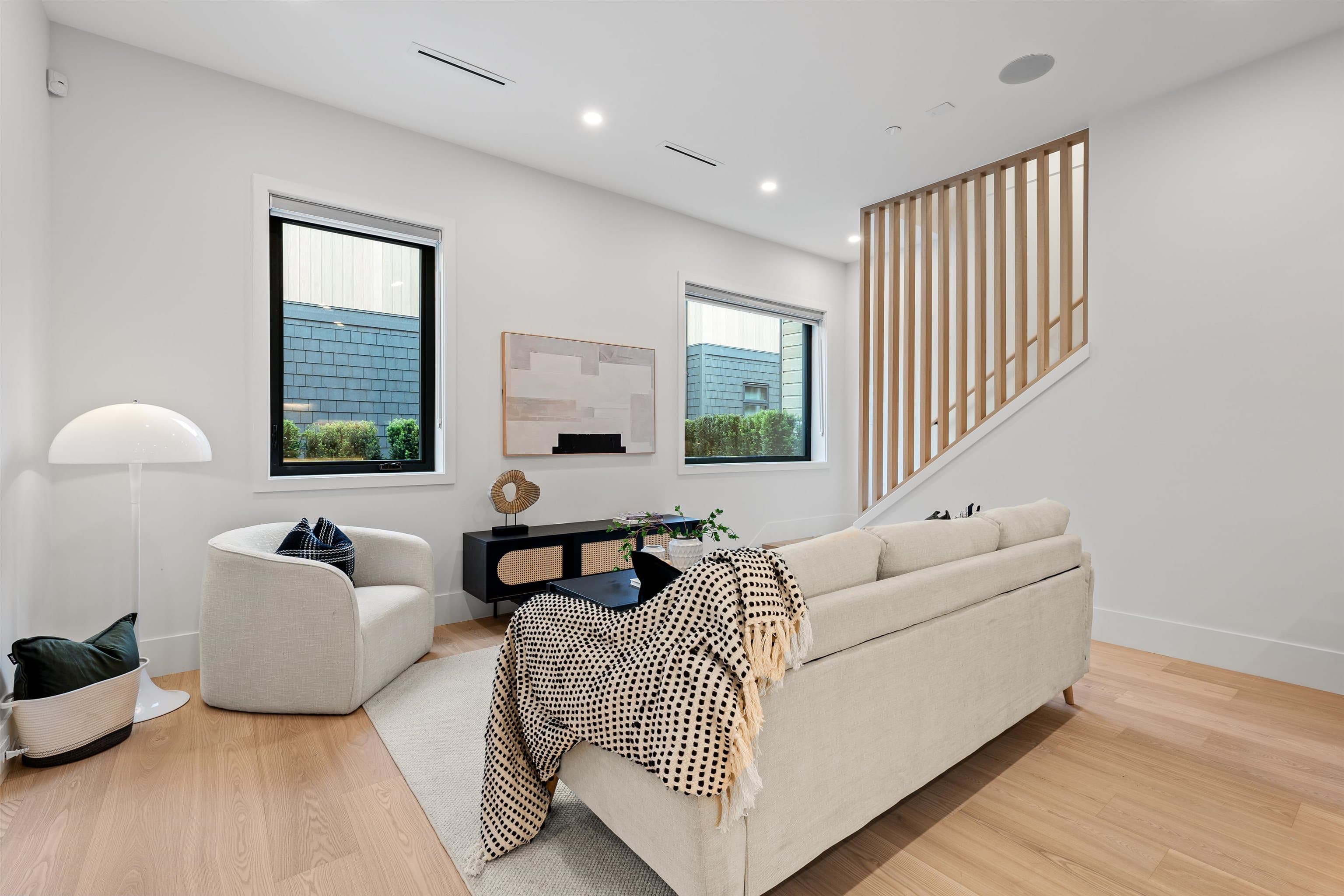 2 - 5034 Granville Street, Vancouver, V6M 3B4 — photo 2