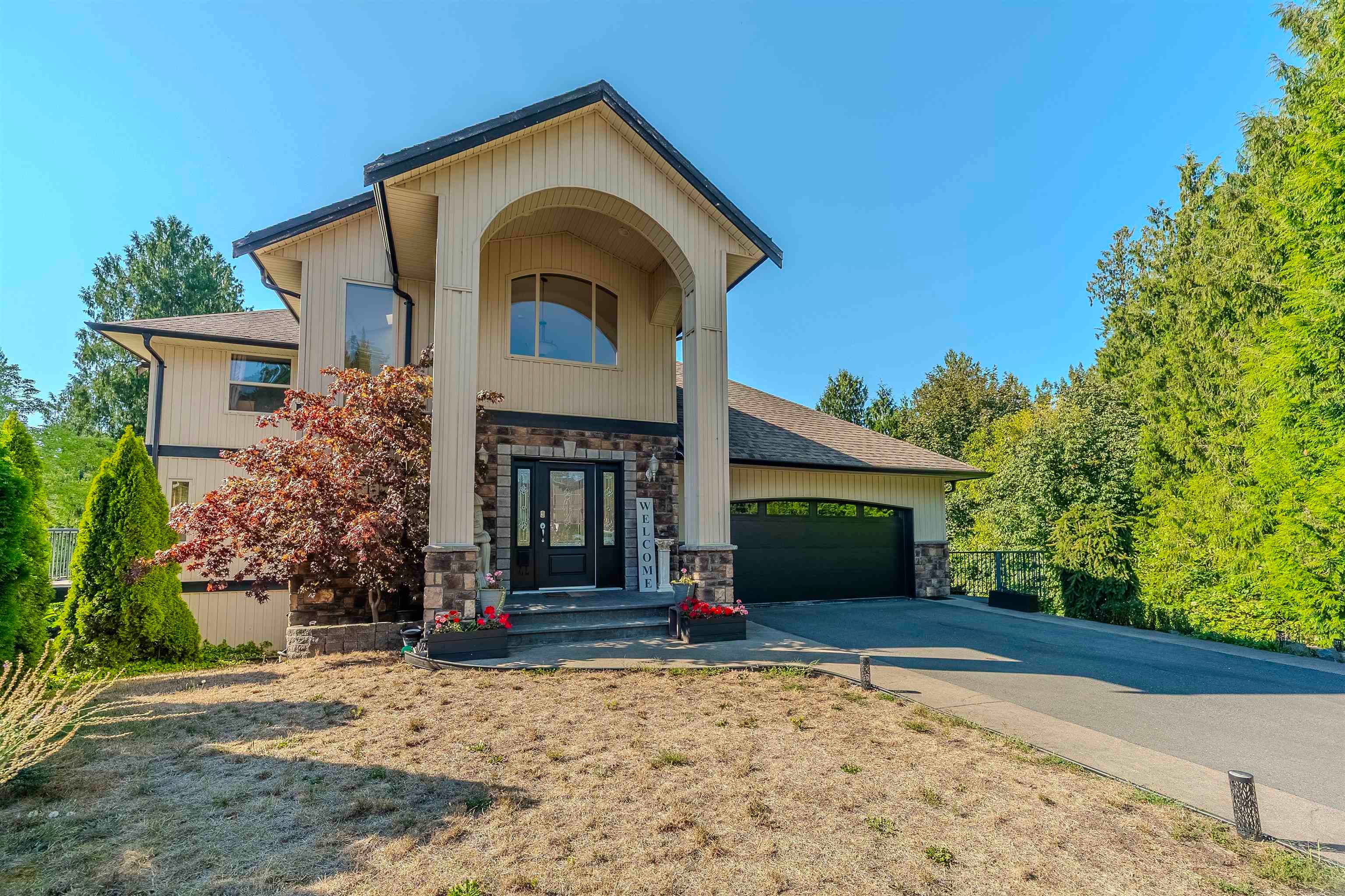 10132 Kenswood Drive, Chilliwack, V2P 7N4 — photo 1