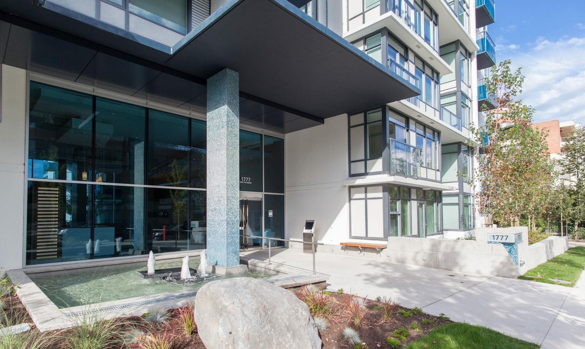 602 - 1777 W 7th Avenue, Vancouver, V6J 0E5 — photo 3
