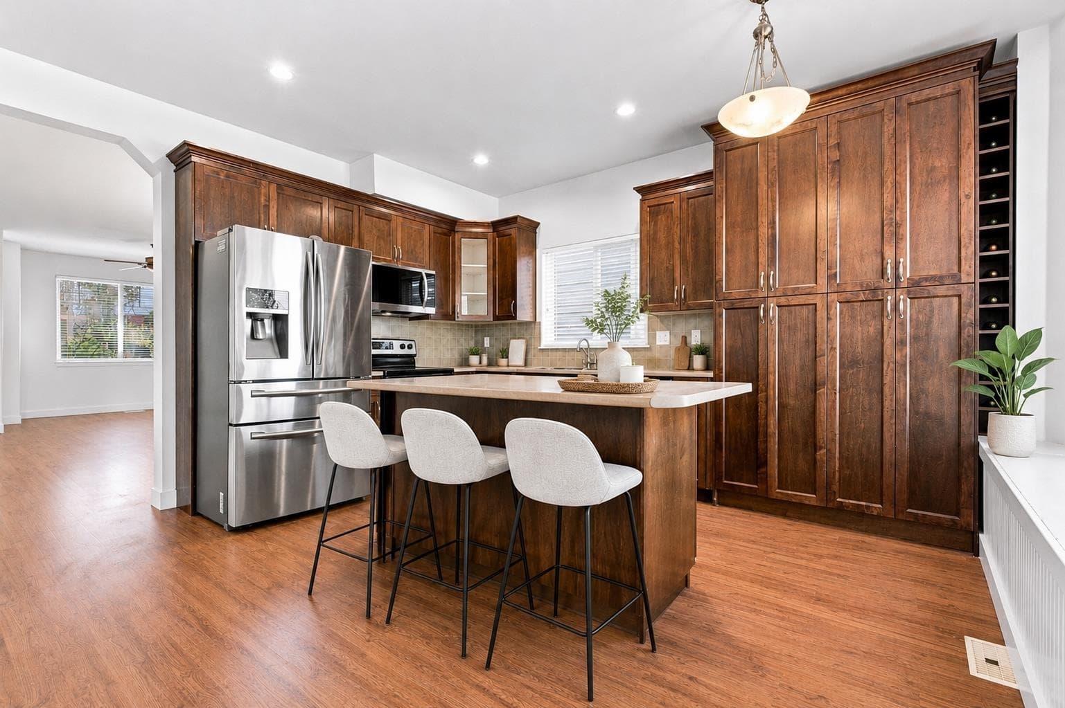 6110 150 Street, Surrey, V3S 3H7 — photo 3