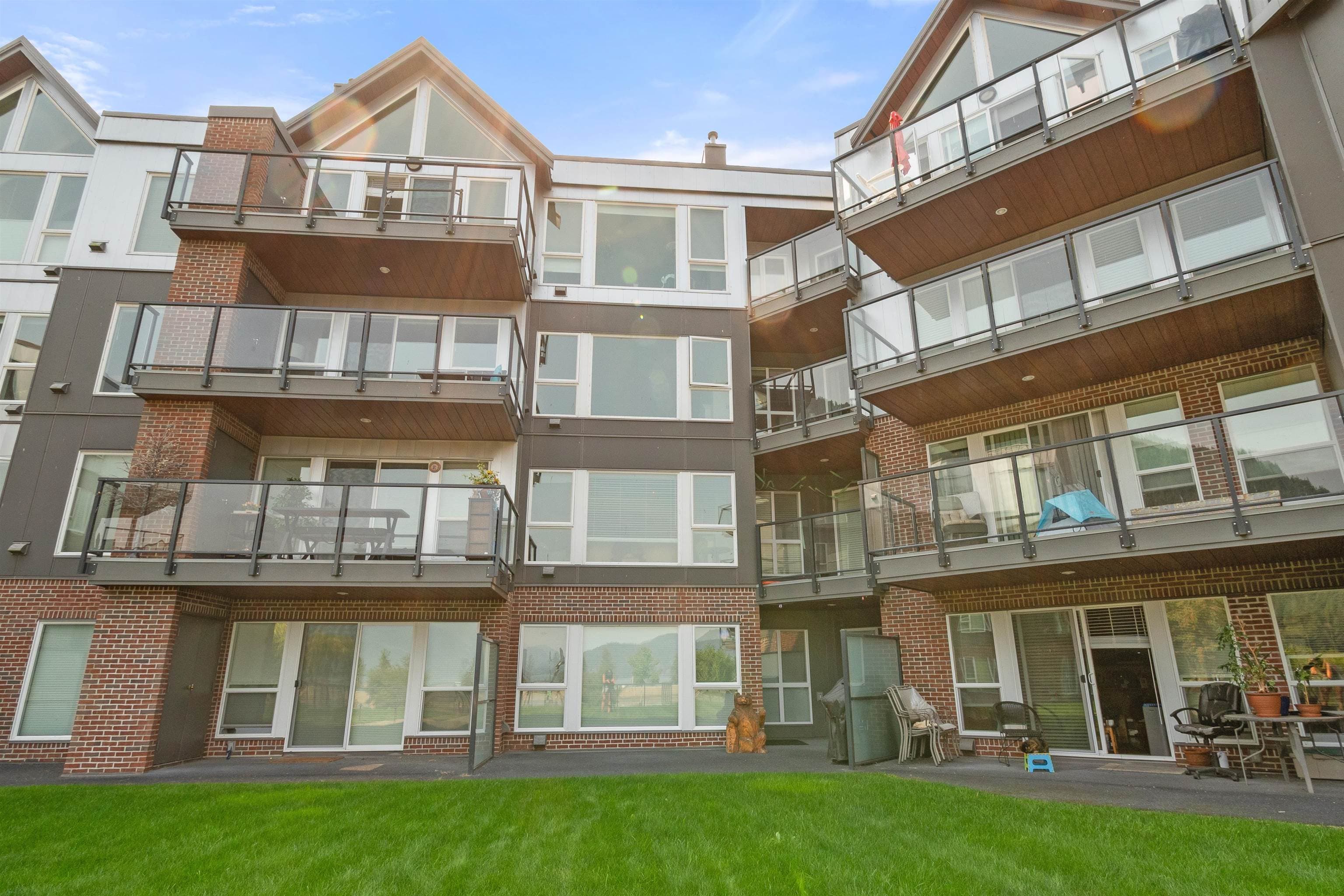315 - 378 Esplanade Avenue, Harrison Hot Springs, V0M 1K0 — photo 4
