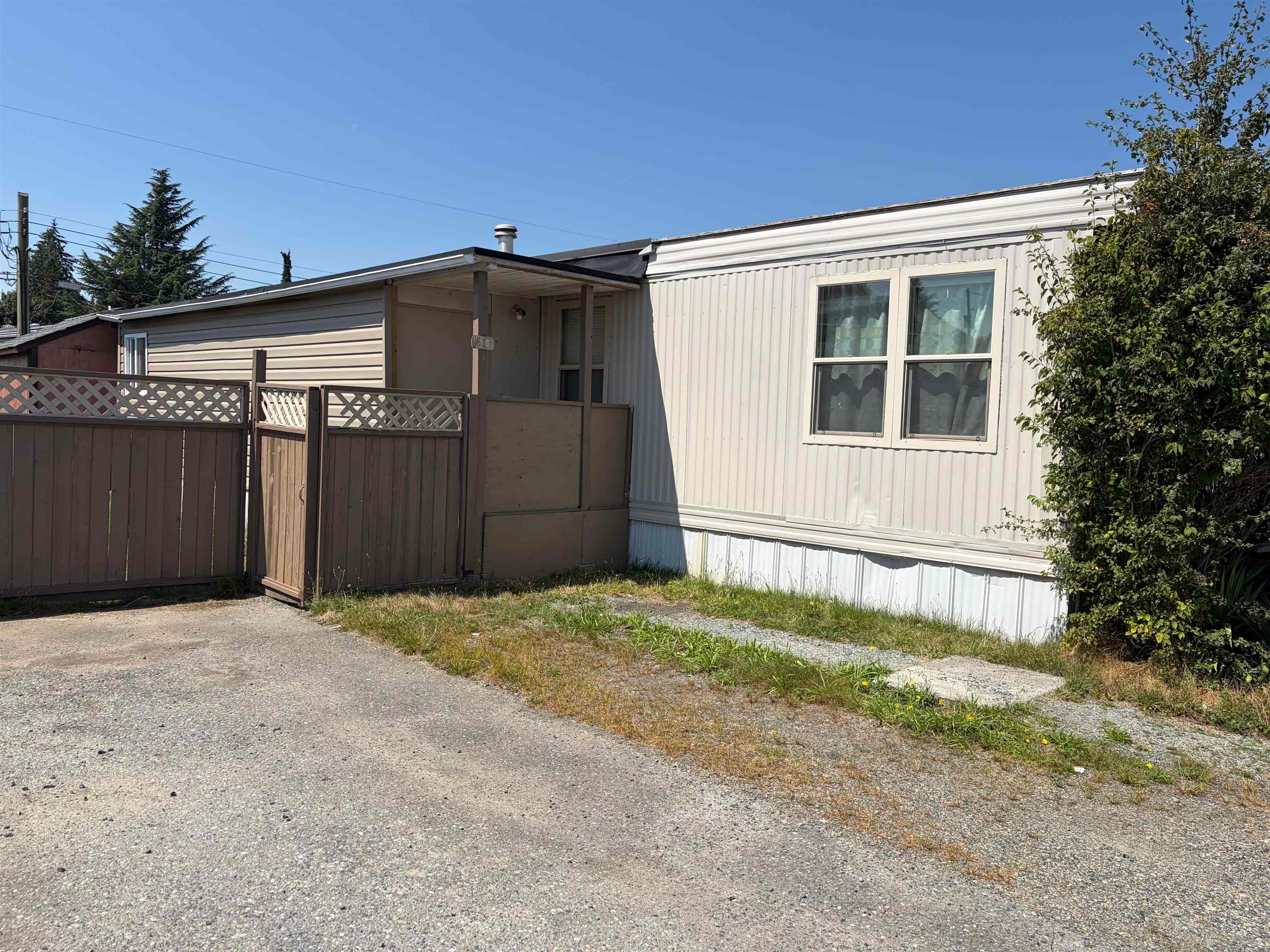 20 - 26892 Fraser Highway, Langley, V4W 3T5 — photo 1