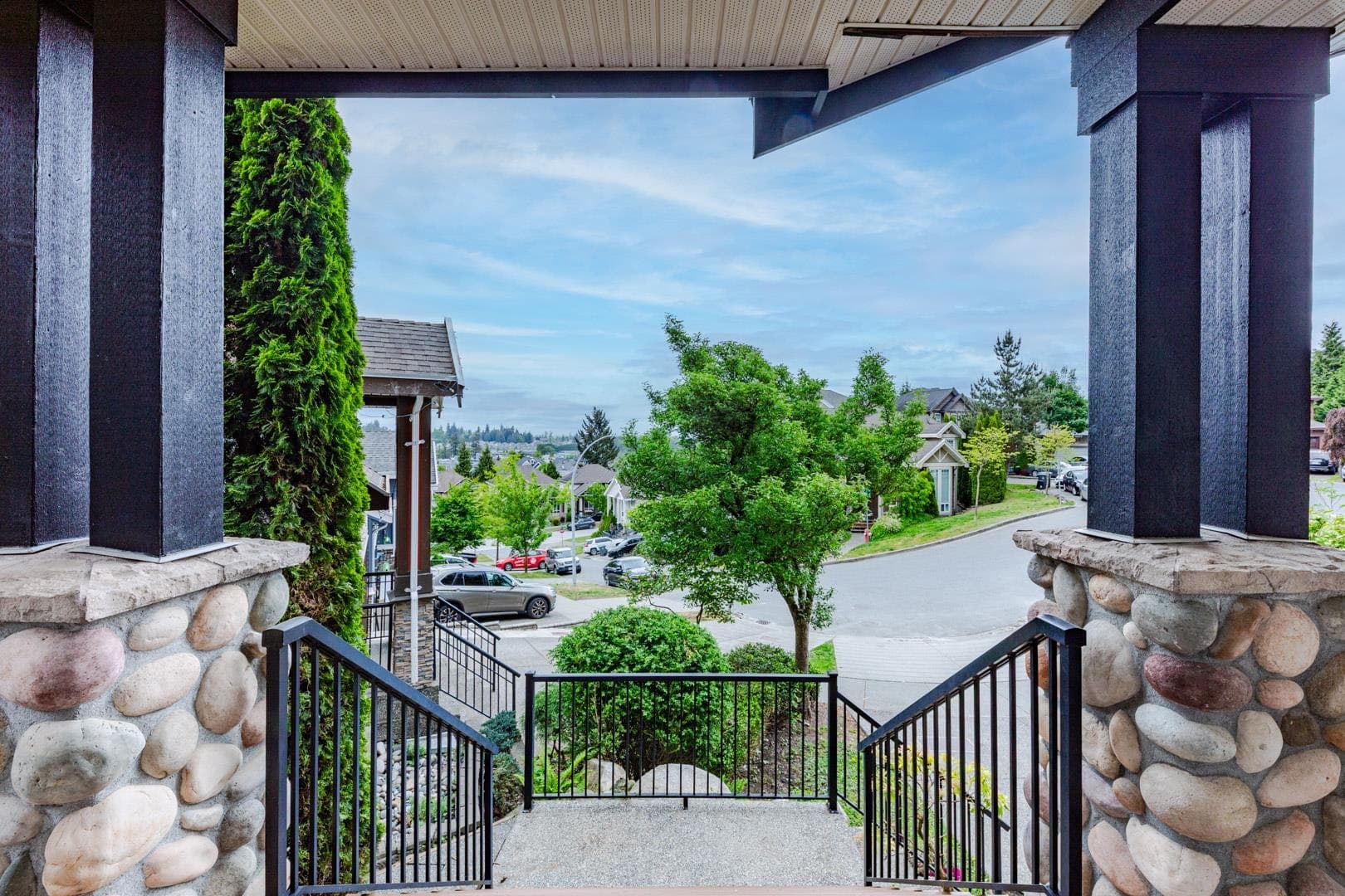 14650 61a Avenue, Surrey, V3S 6N4 — photo 3