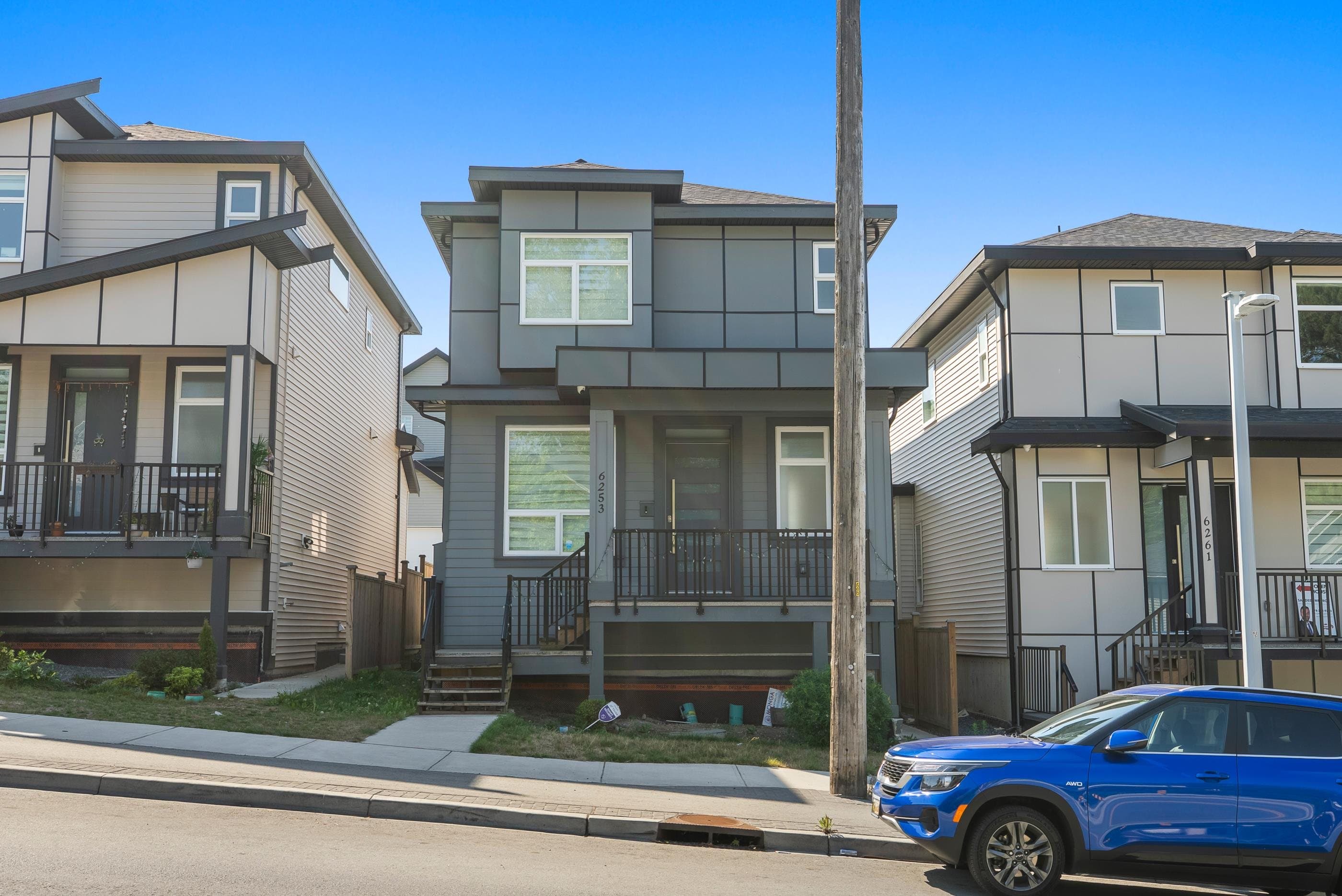 6253 148 Street, Surrey, V3S 2L1 — photo 2
