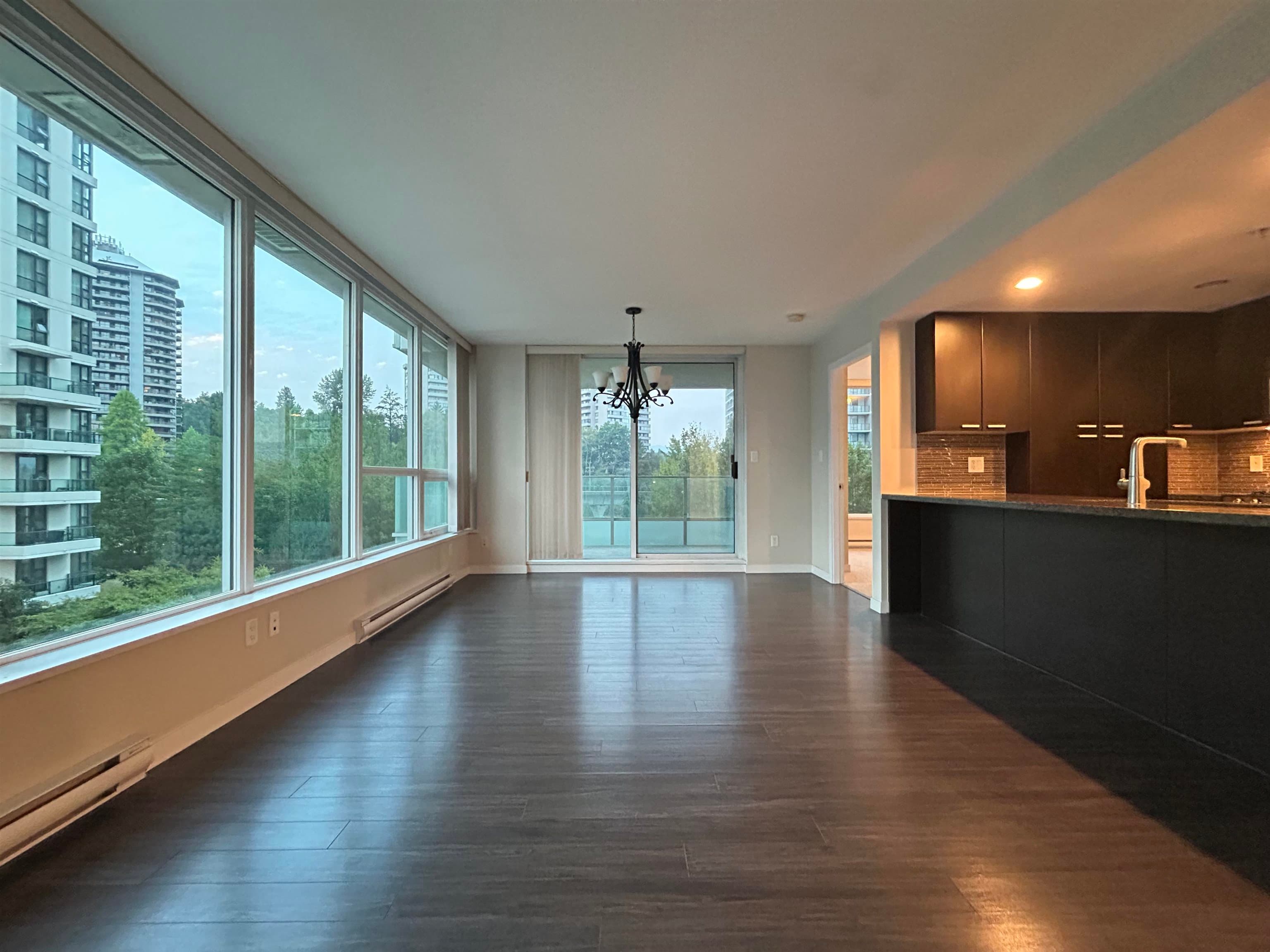 705 - 2232 Douglas Road, Burnaby, V5C 0G9 — photo 2