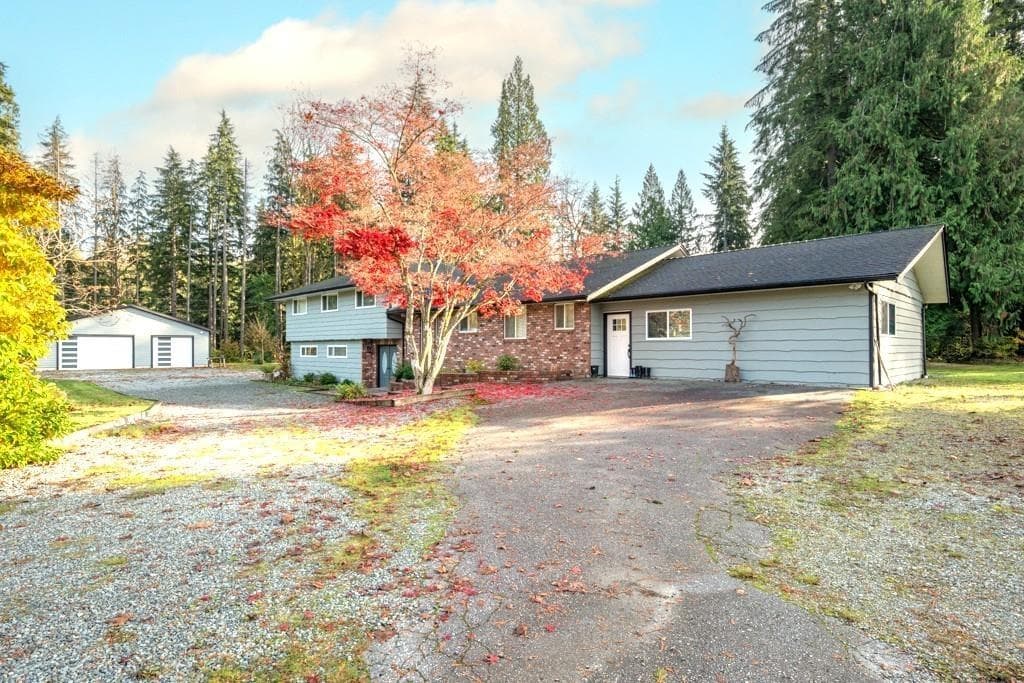 25908 124 Avenue, Maple Ridge, V4R 1B8 — photo 2
