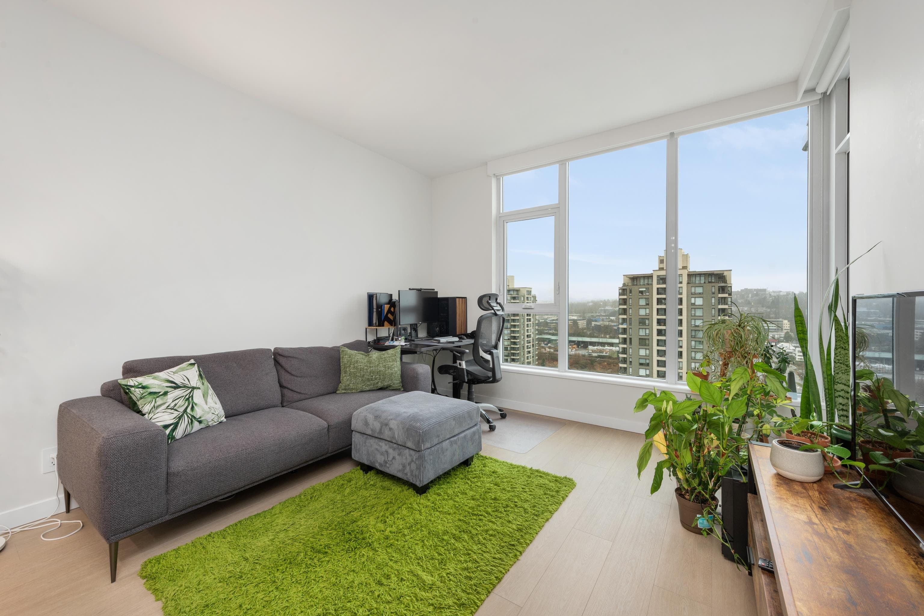 1301 - 2186 Gilmore Avenue, Burnaby, V5C 0N7 — photo 3