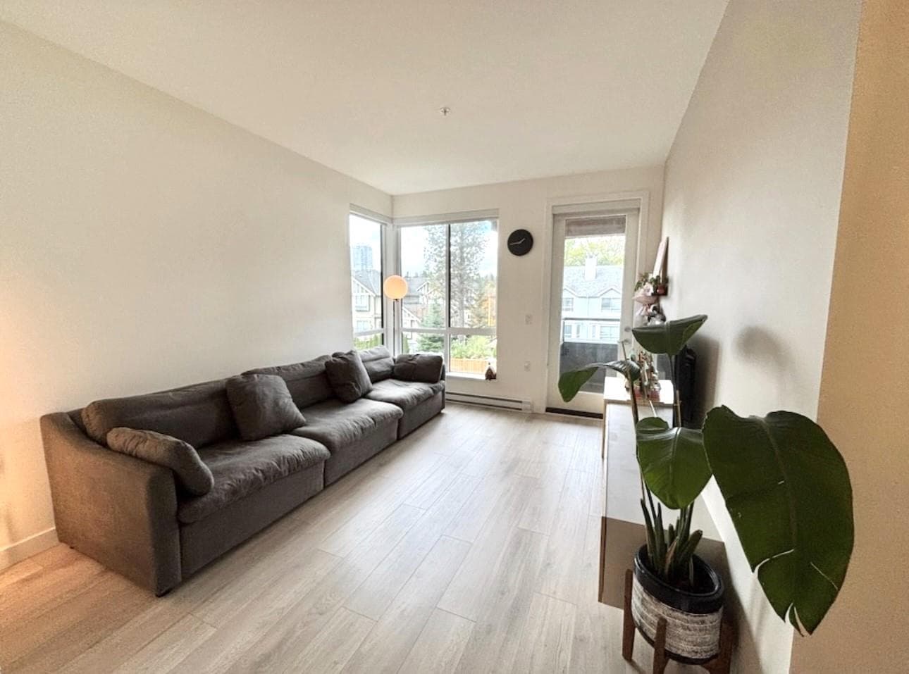 317 - 7579 16th Street, Burnaby, V3N 0H7 — photo 1