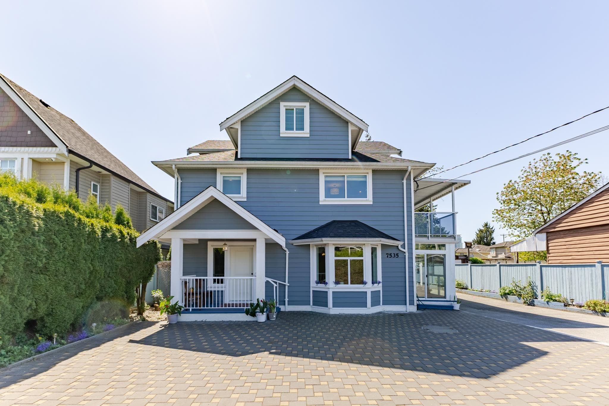 7535 Burgess Street, Burnaby