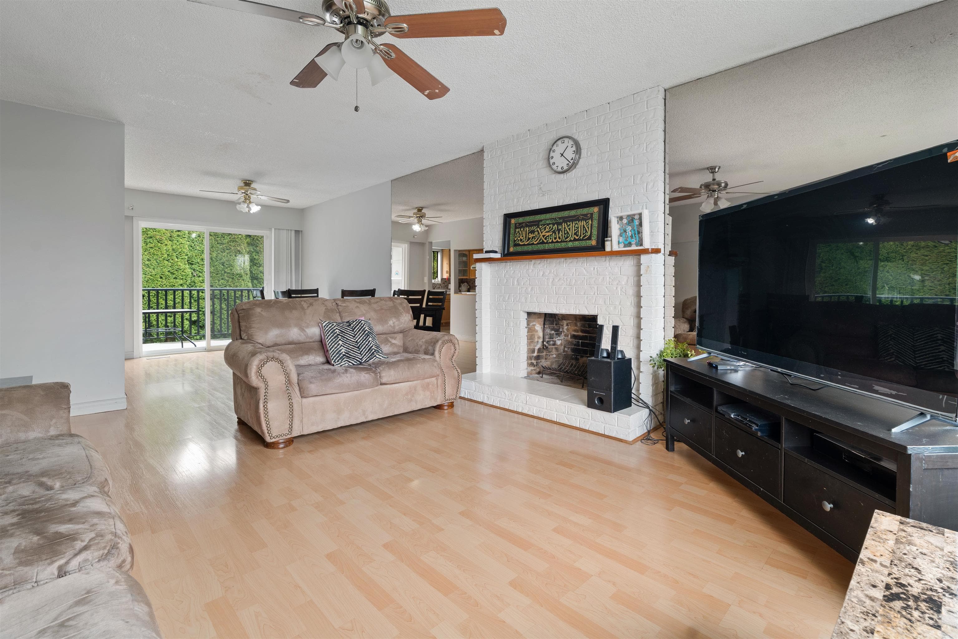 11516 Parkwood Place, Delta, V4C 7L1 — photo 4