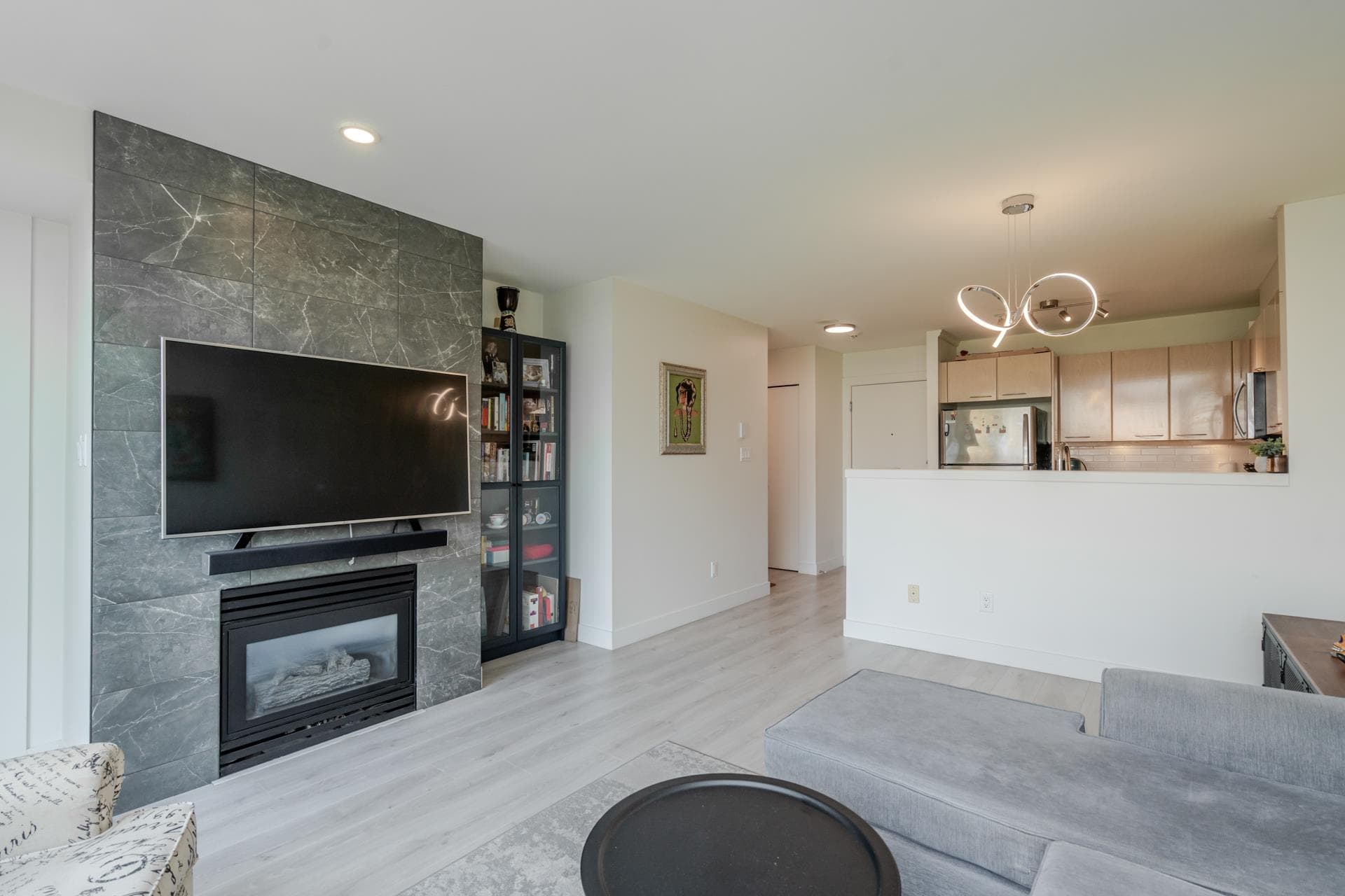 602 - 4888 Hazel Street, Burnaby, V5H 4T4 — photo 5