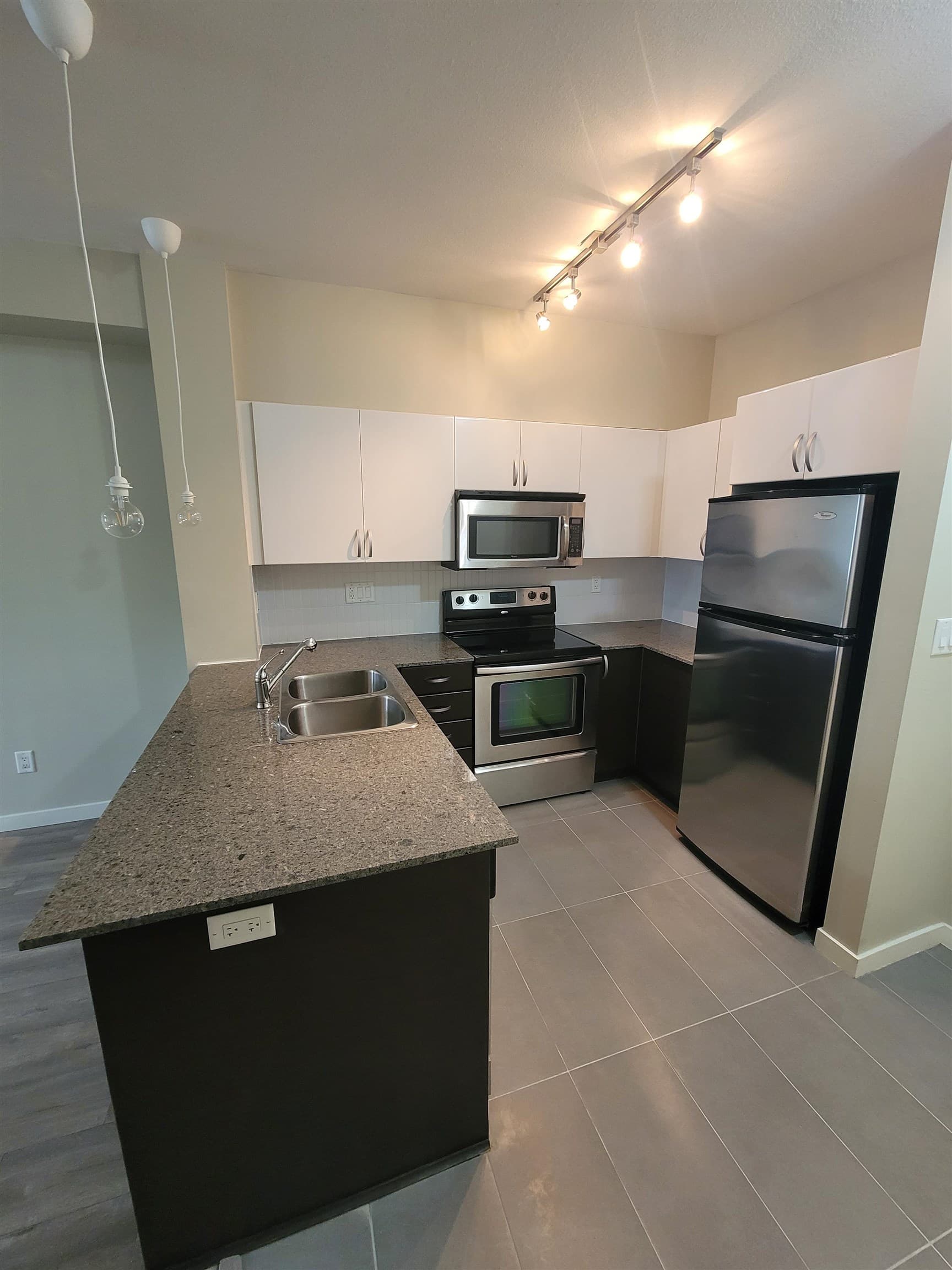 229 - 13789 107a Street, Surrey