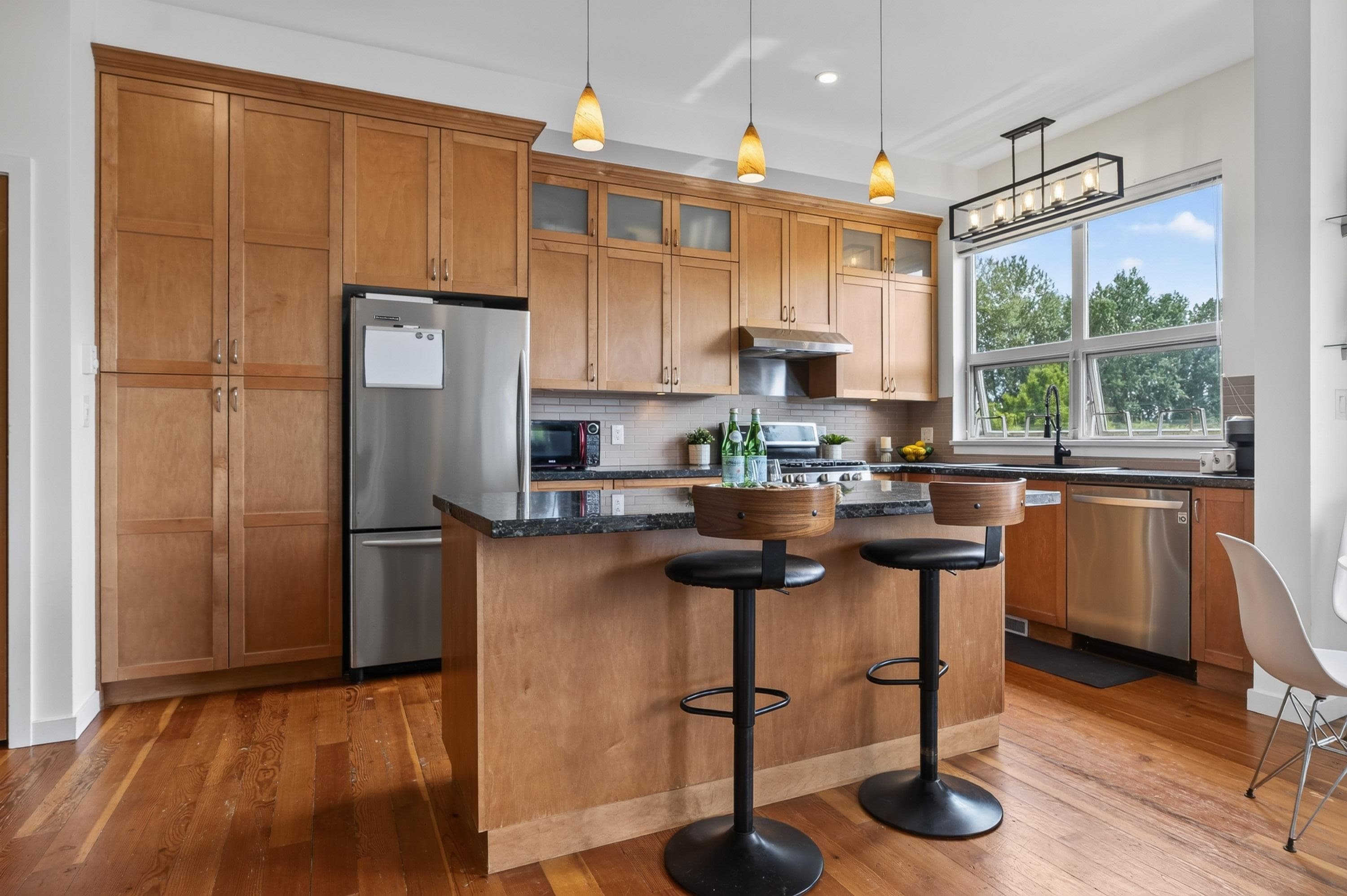 310 - 250 Salter Street, New Westminster, V3M 0B7 — photo 5