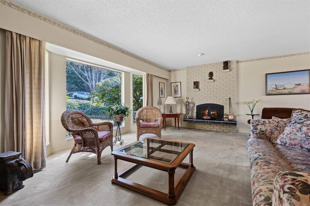 16881 31 Avenue, Surrey, V3S 0A6 — photo 5