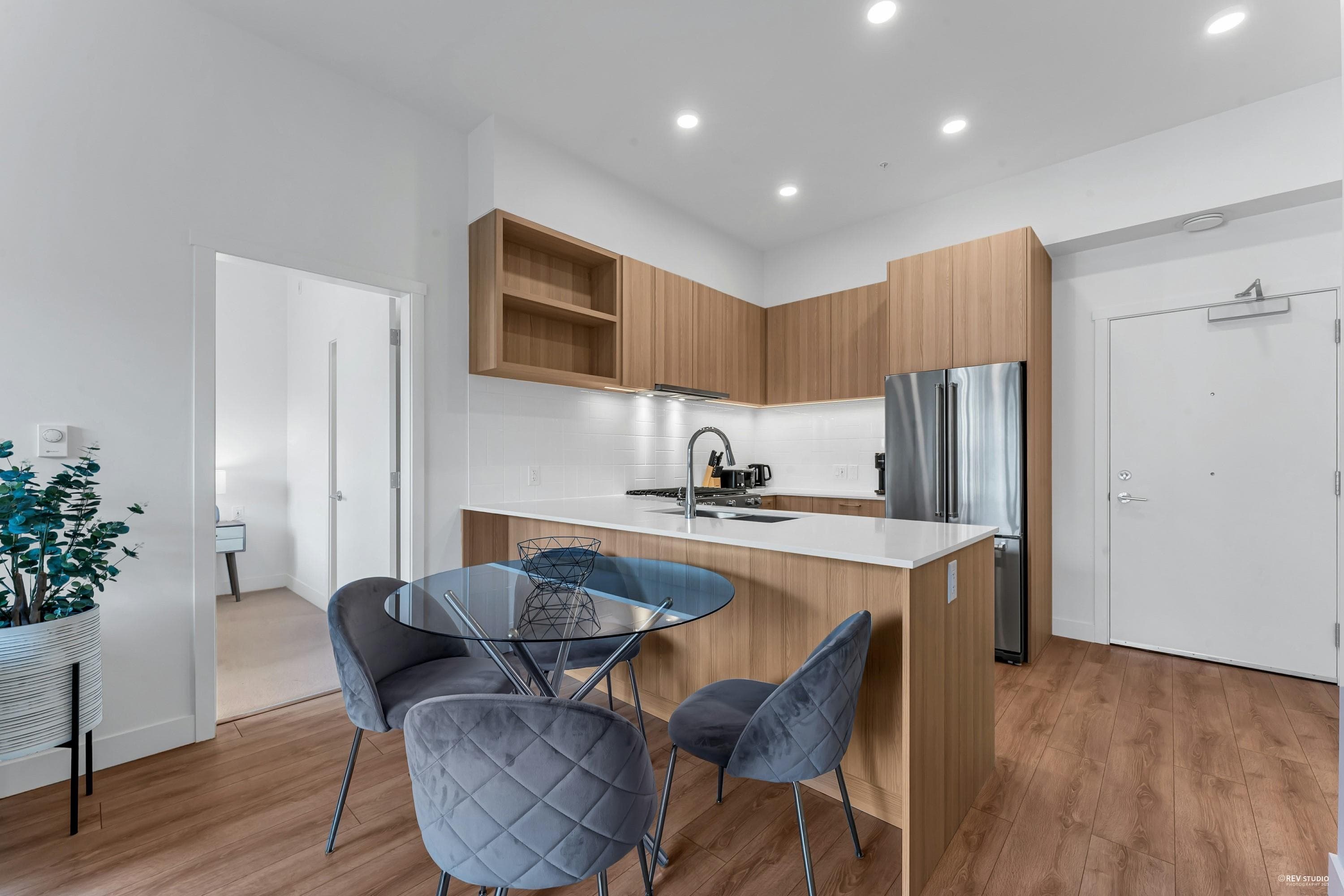 403 - 741 Anskar Court, Coquitlam, V3J 0N3 — photo 4