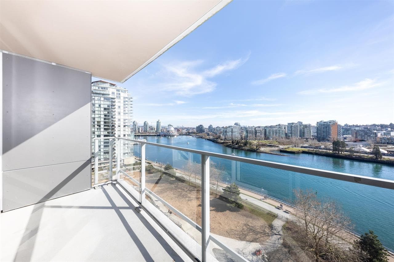 1607 - 980 Cooperage Way, Vancouver, V6B 0C3 — photo 2