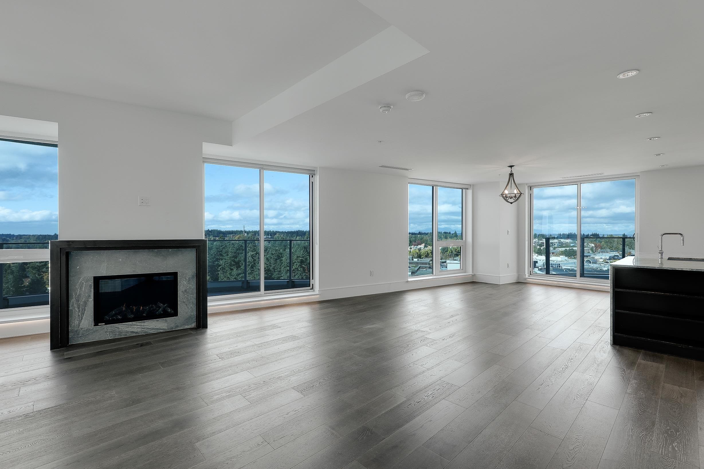 1401 - 1501 Foster Street, White Rock, V4B 0C3 — photo 4