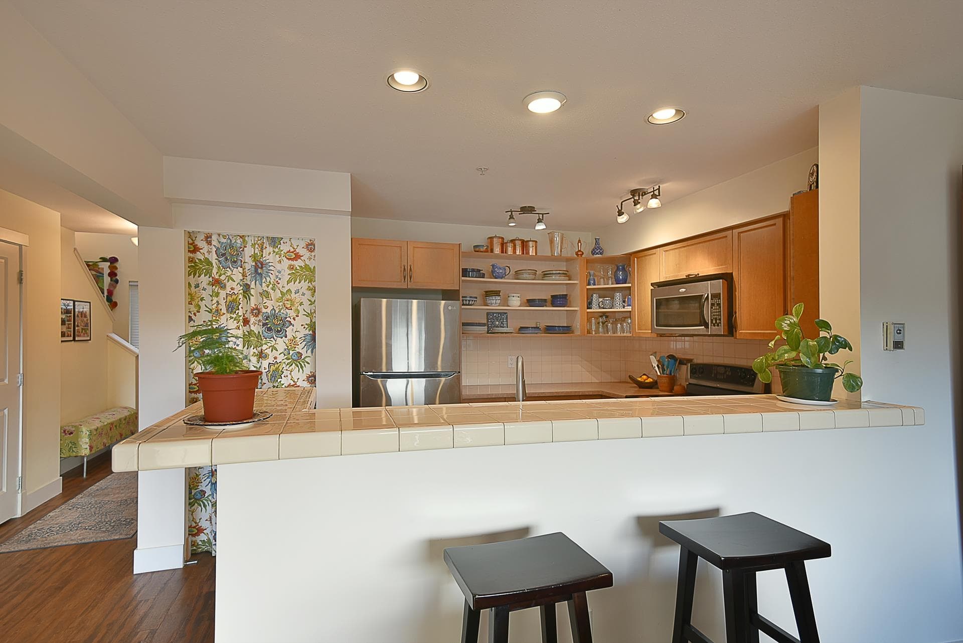 303 - 5711 Ebbtide Street, Sechelt, V7Z 0J5 — photo 4