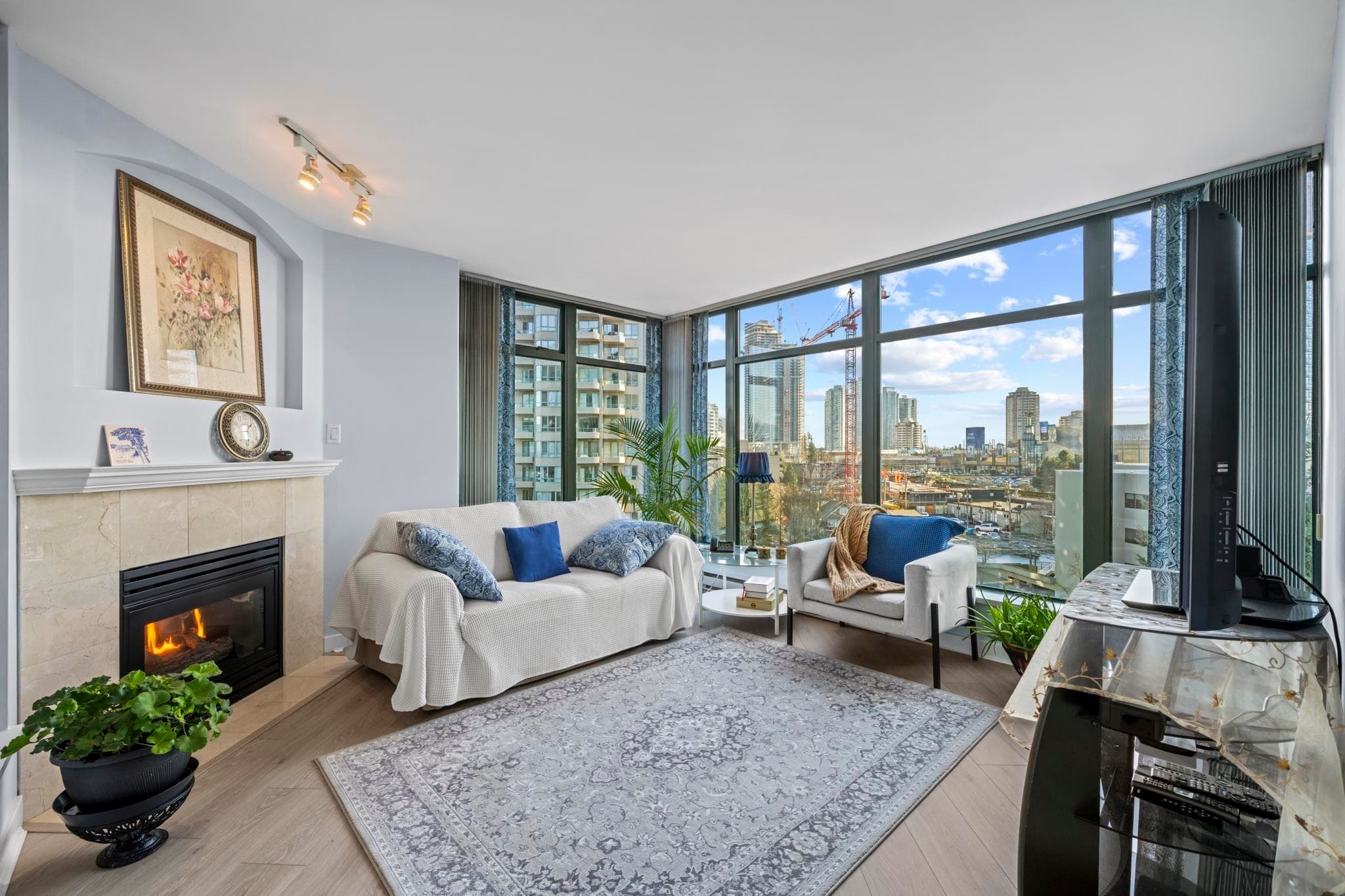 1001 - 4567 Hazel Street, Burnaby, V5H 4V4 — photo 3