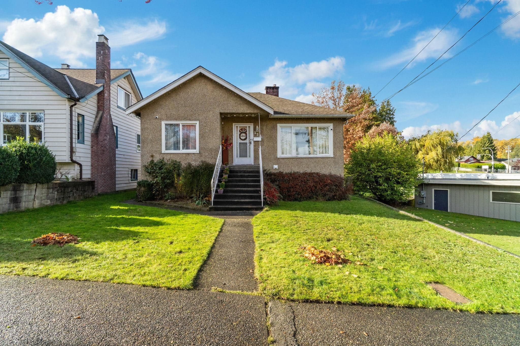 523 Kelly Street, New Westminster, V3L 3V1 — photo 1