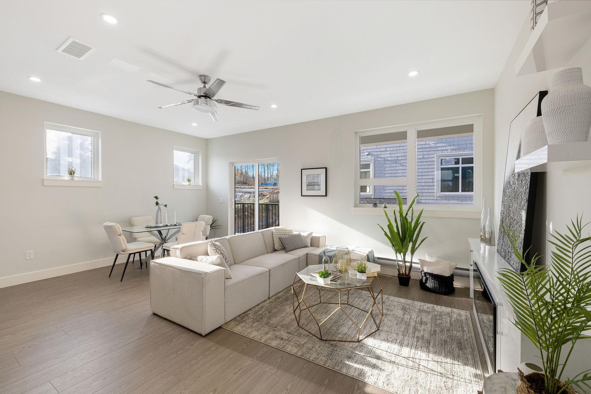 19 - 14391 61a Avenue, Surrey, V3X 1A4 — photo 2