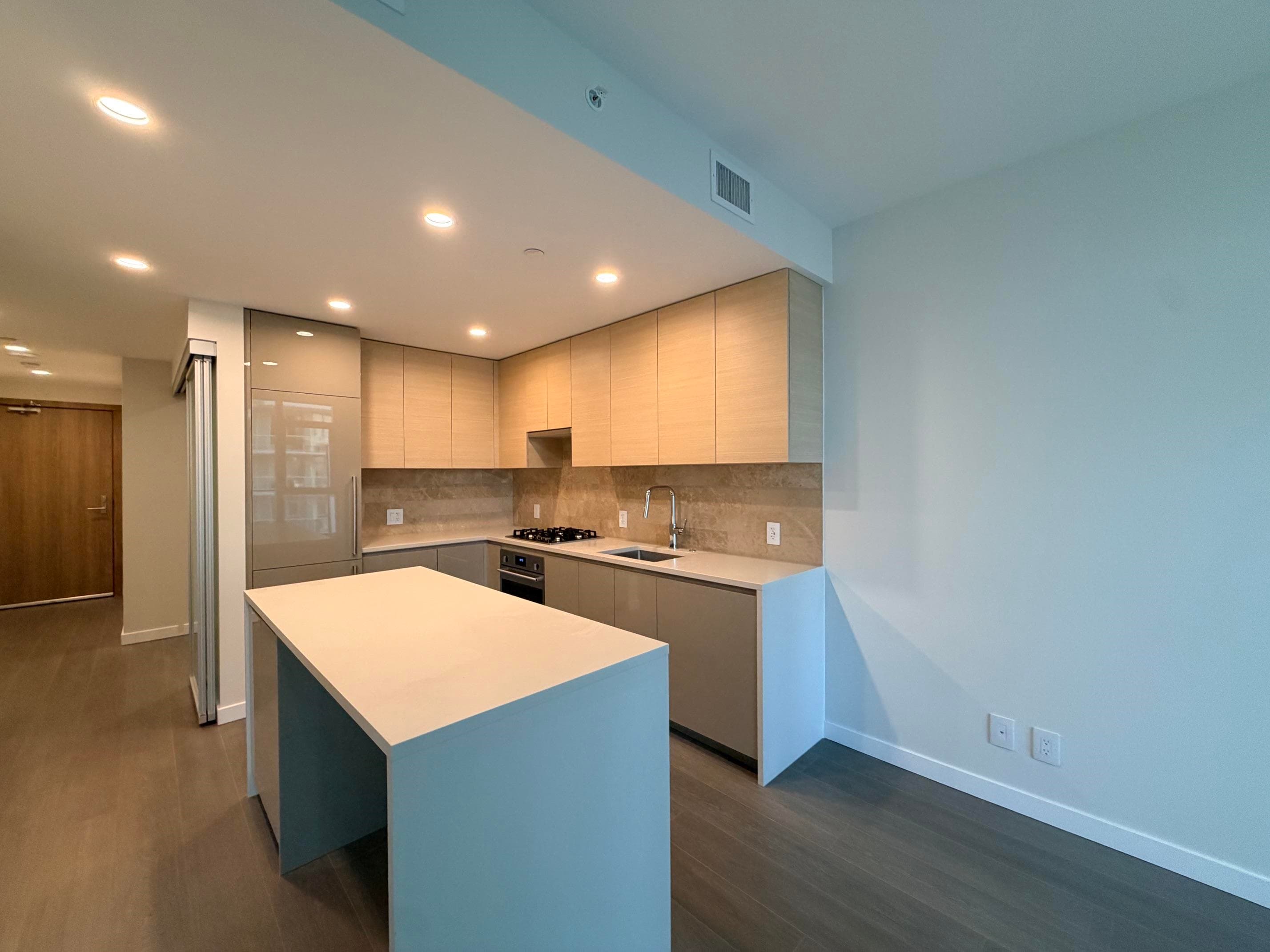 3903 - 2108 Gilmore Avenue, Burnaby, V5C 0N8 — photo 2
