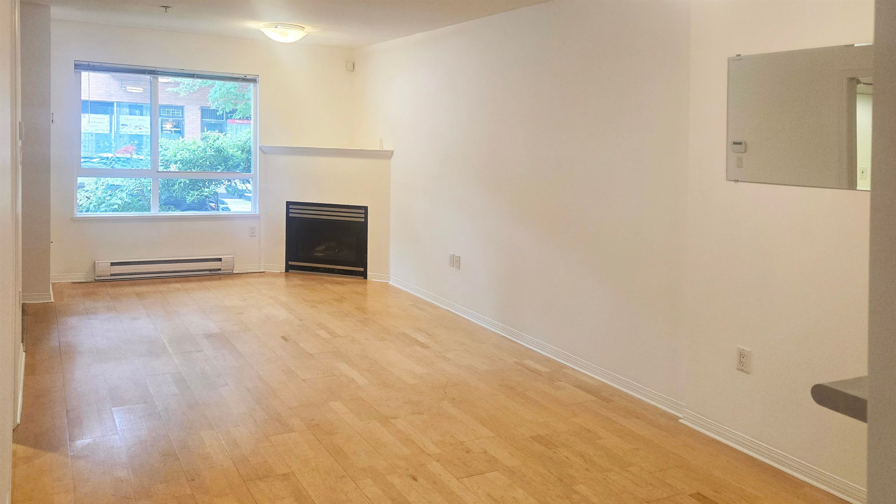 229 E 11th Avenue, Vancouver, V5T 2C4 — photo 2
