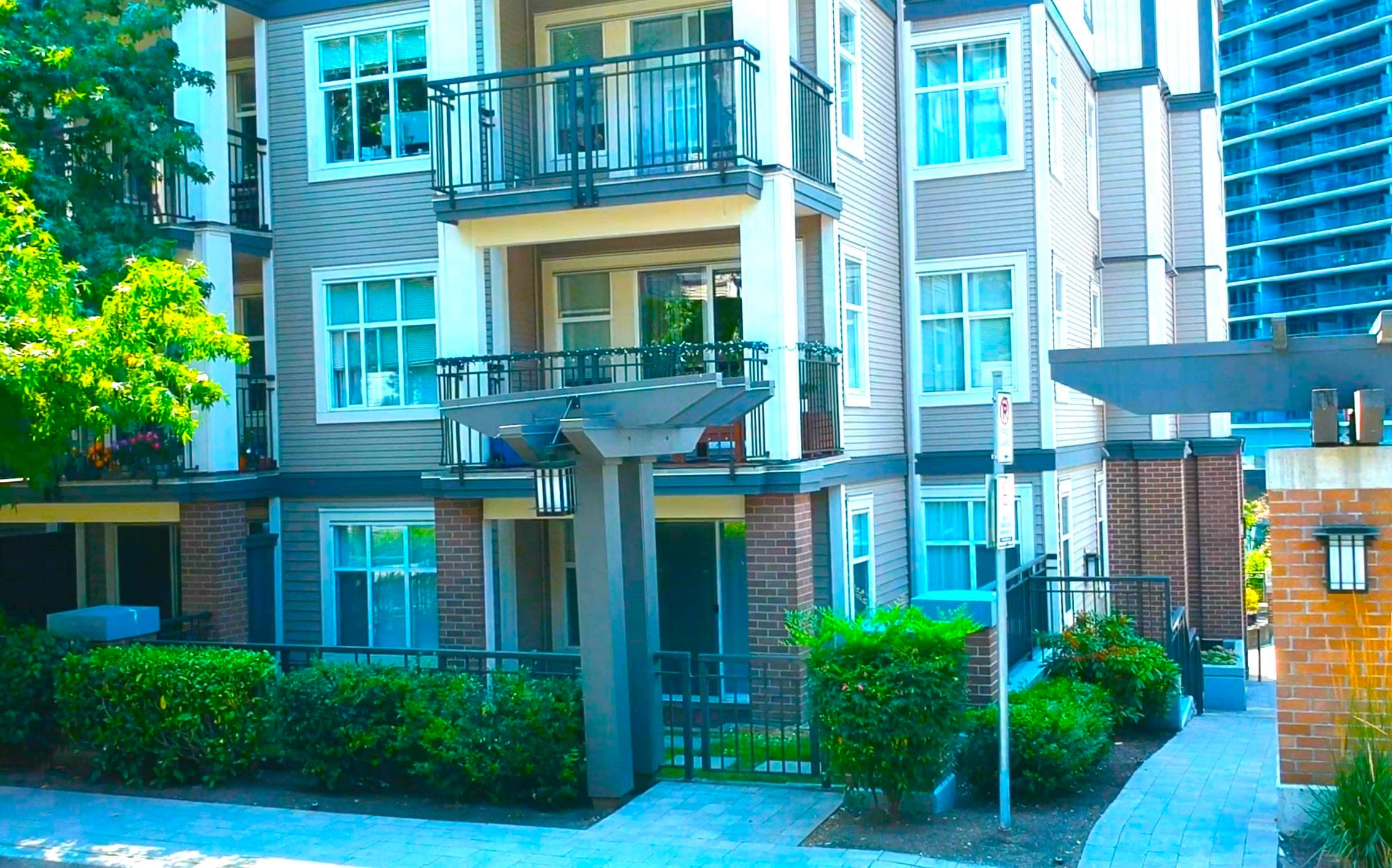 106 - 4788 Brentwood Drive, Burnaby, V5C 0C5 — photo 2