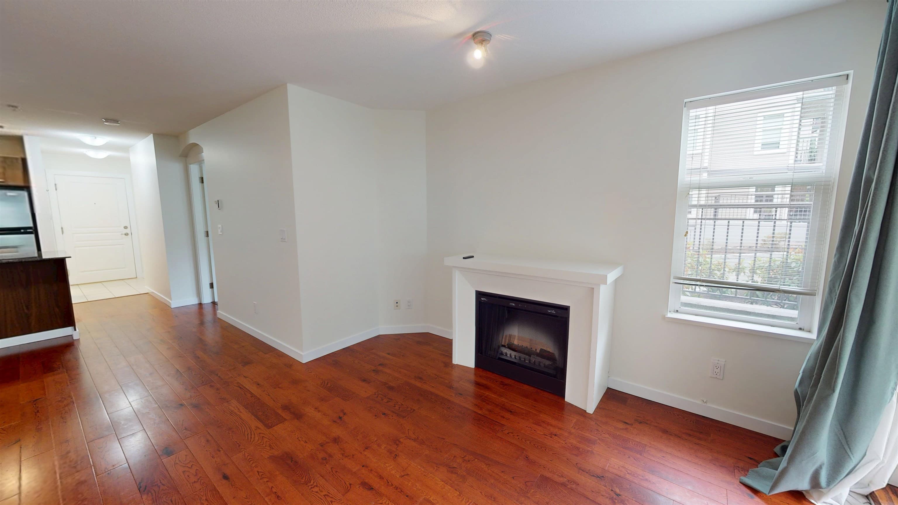 106 - 4788 Brentwood Drive, Burnaby, V5C 0C5 — photo 4